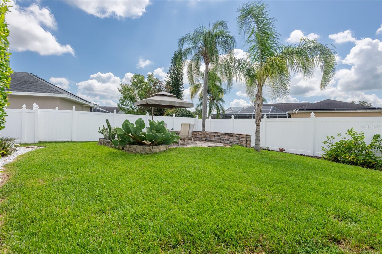 Image 42 of 48 For 715 Jessanda Circle