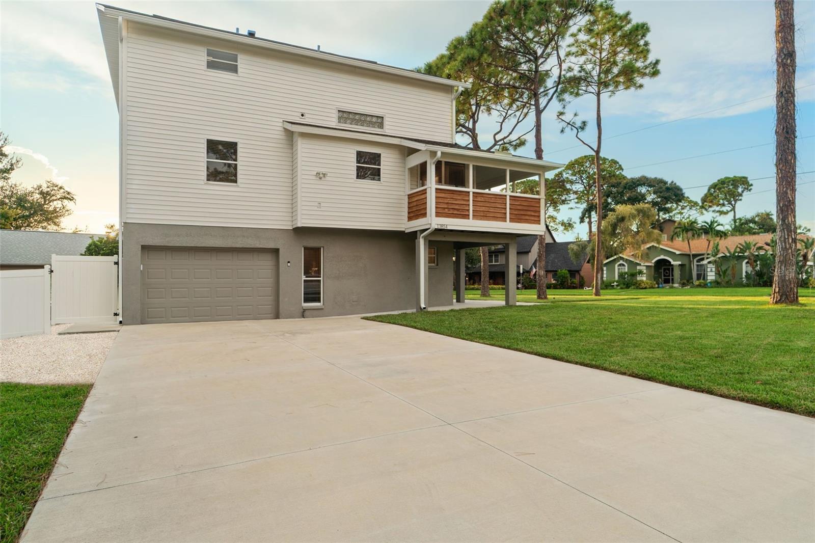 Image 72 of 83 For 13854 77th Avenue