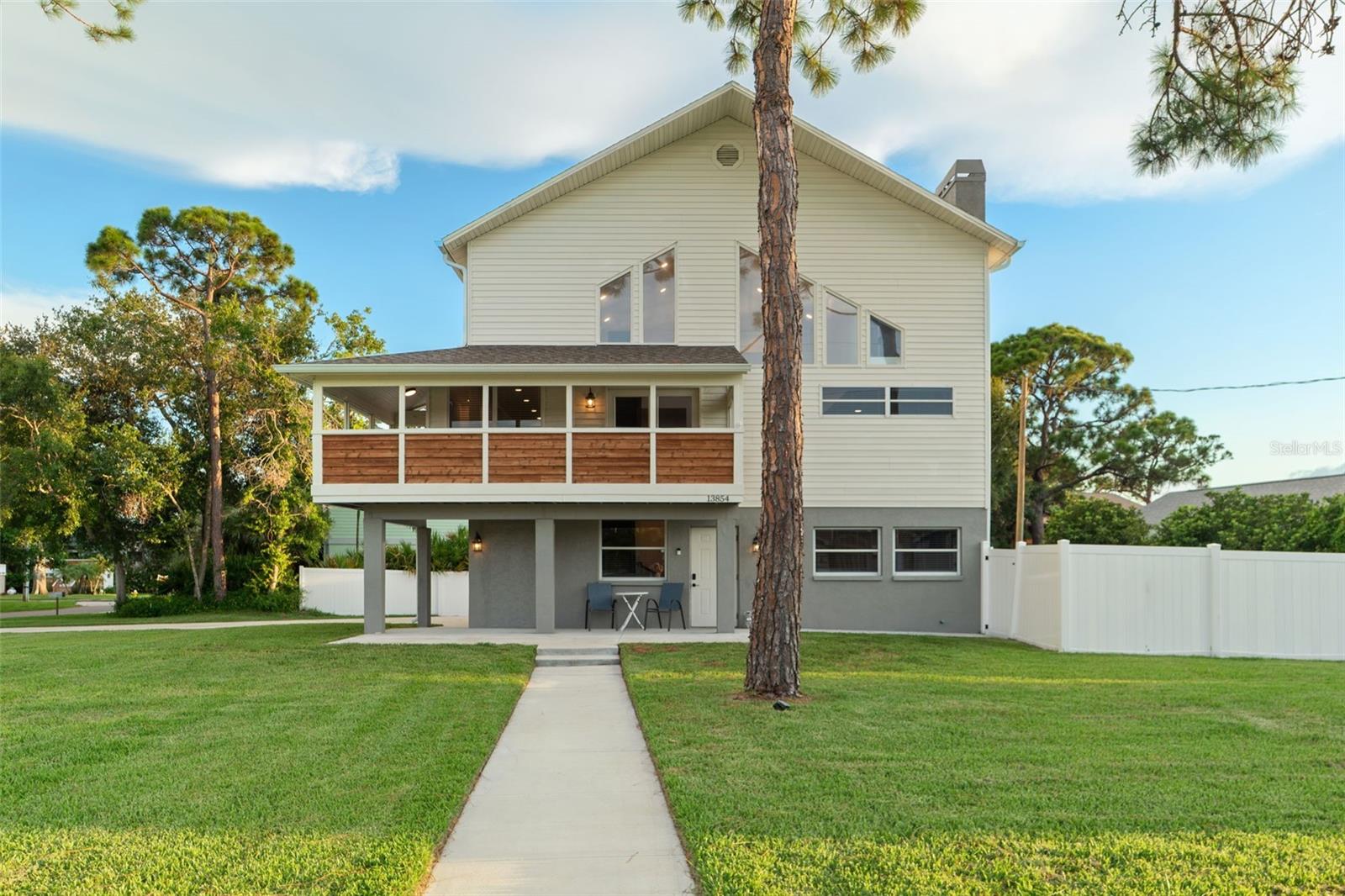 Image 80 of 83 For 13854 77th Avenue