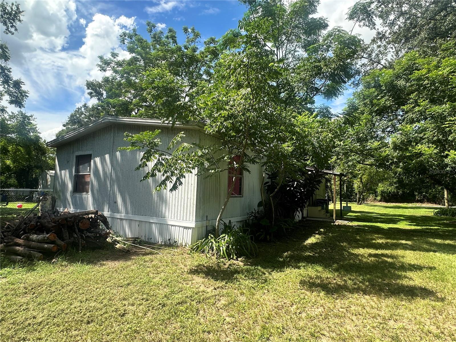 Listing photo id 4 for 11357 Pruett Road