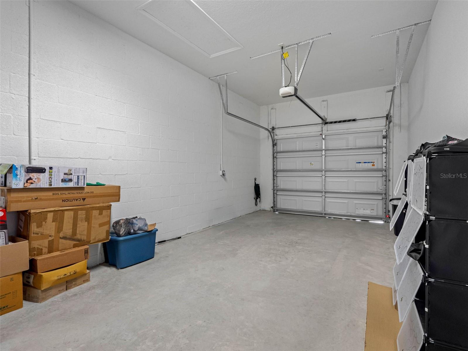 Image 34 of 94 For 29817 Ganga Way