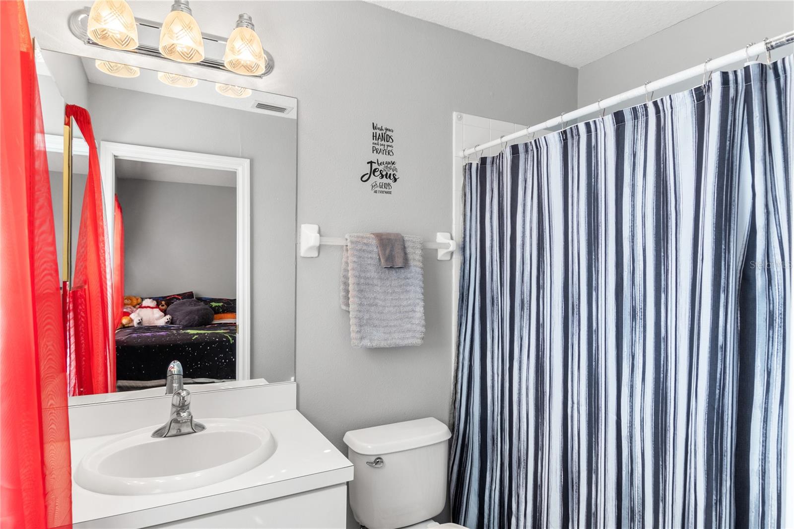 Image 15 of 23 For 13137 Kings Crossing Drive
