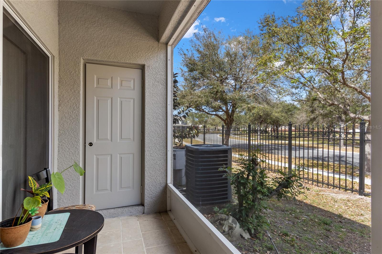 Image 16 of 23 For 13137 Kings Crossing Drive