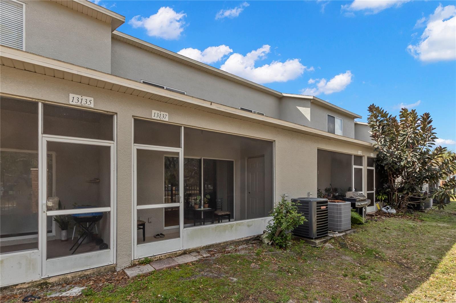 Image 17 of 23 For 13137 Kings Crossing Drive