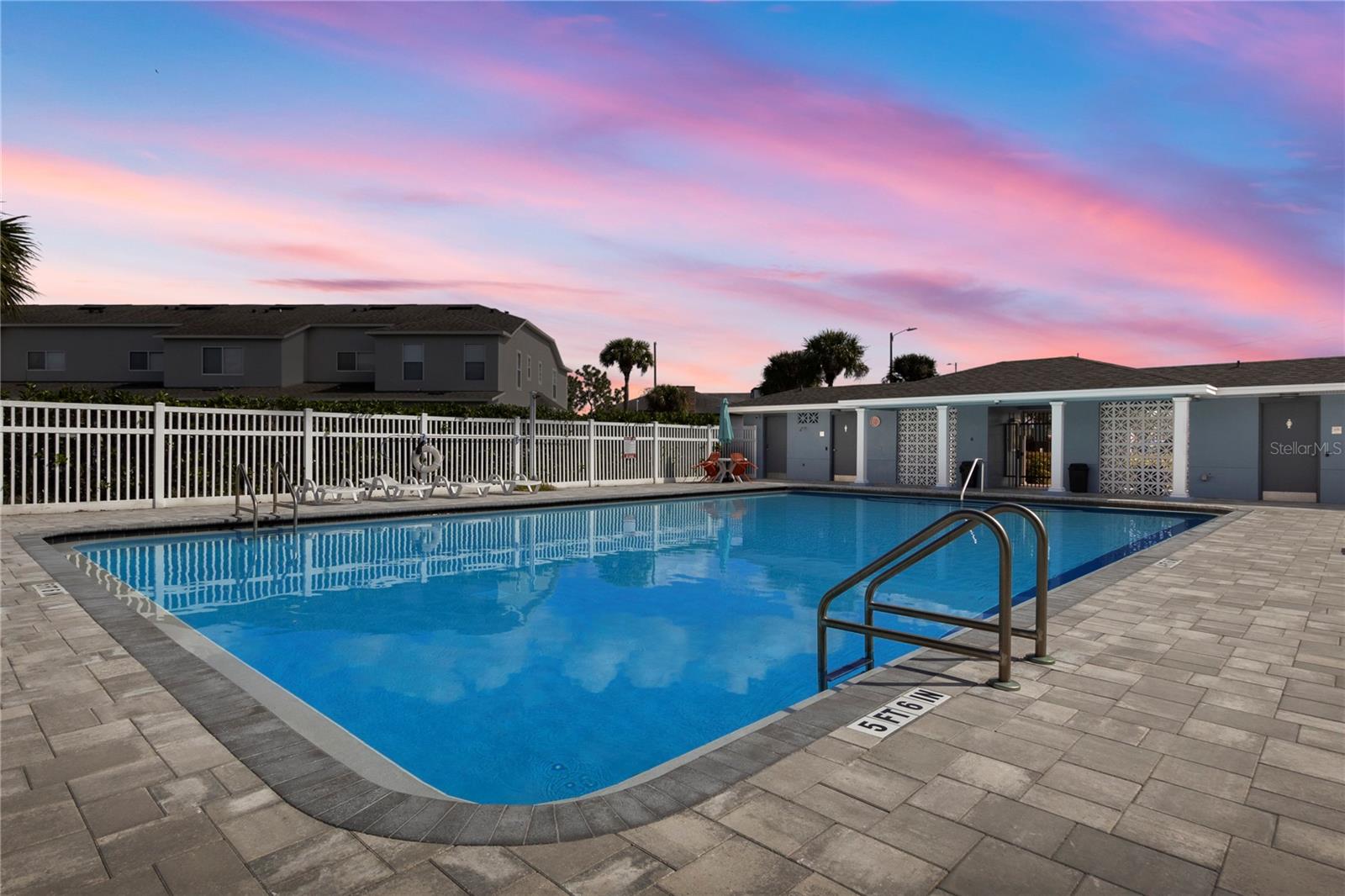 Image 19 of 23 For 13137 Kings Crossing Drive