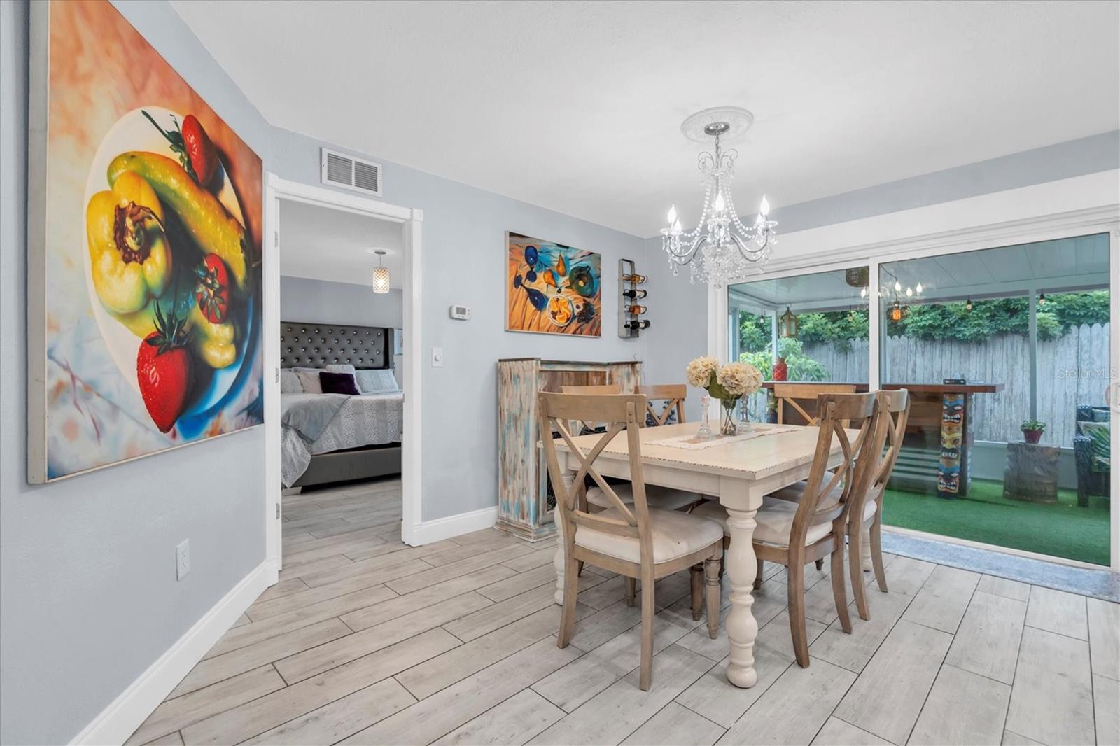 Image 10 of 32 For 7802 Bristol Court N