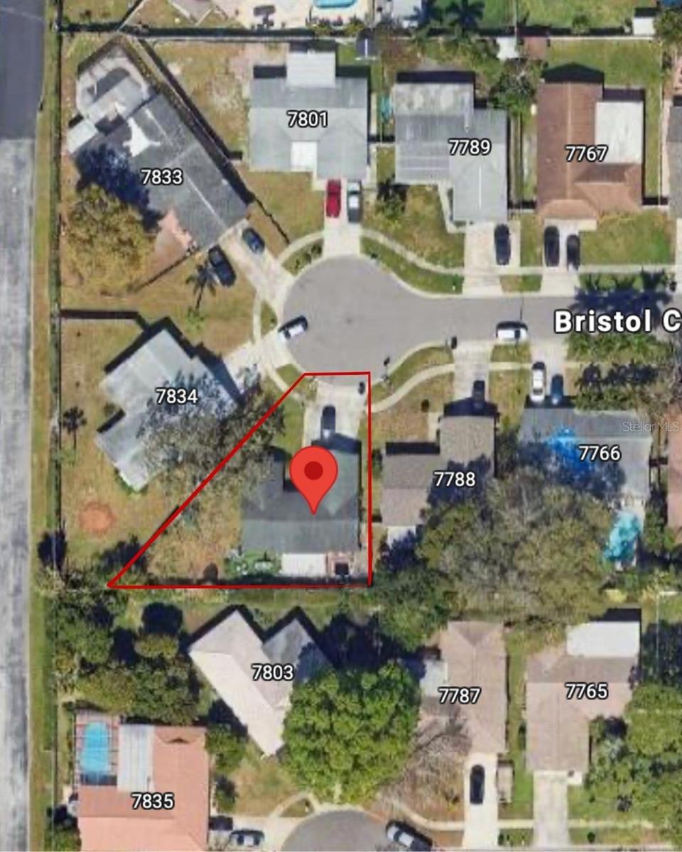 Image 31 of 32 For 7802 Bristol Court N