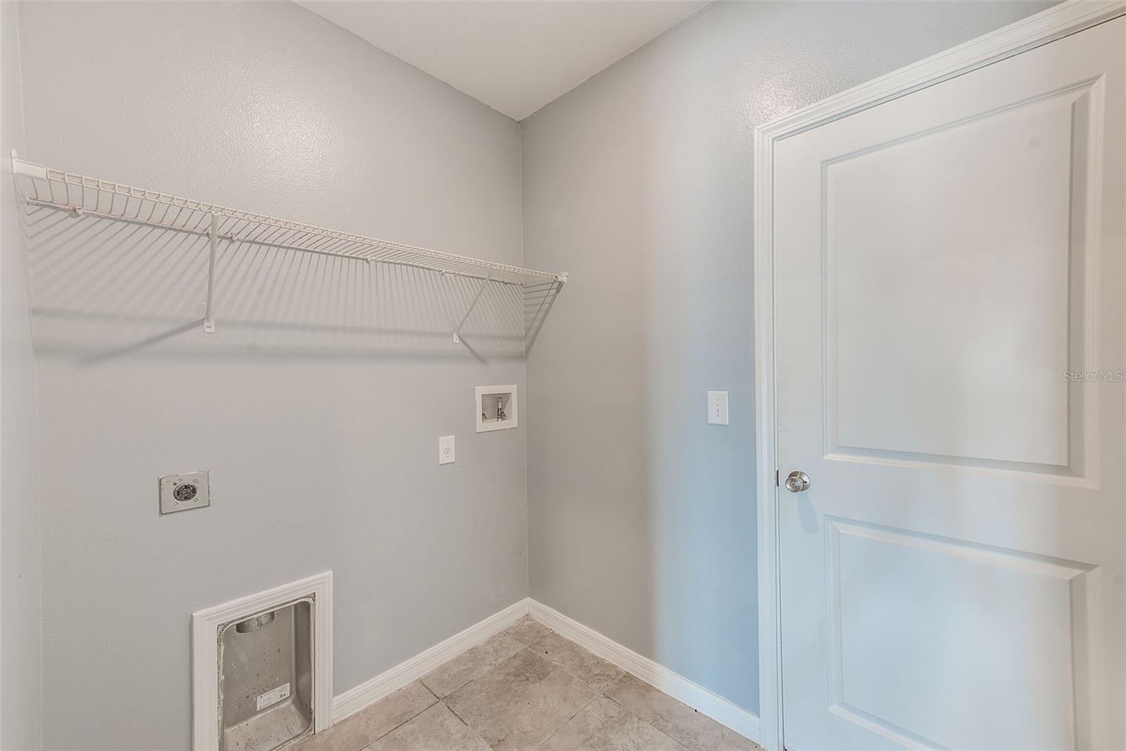 Image 38 of 51 For 10245 Boggy Moss Drive