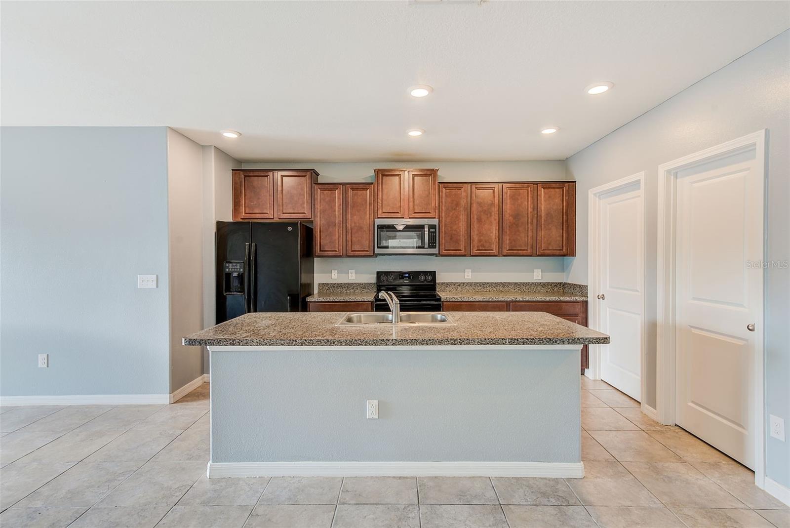 Image 4 of 51 For 10245 Boggy Moss Drive