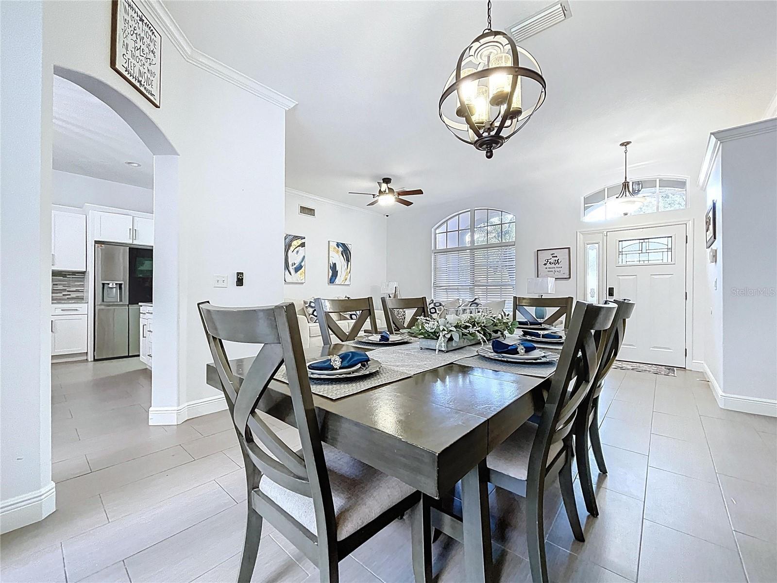Listing photo id 9 for 10615 Chambers Drive