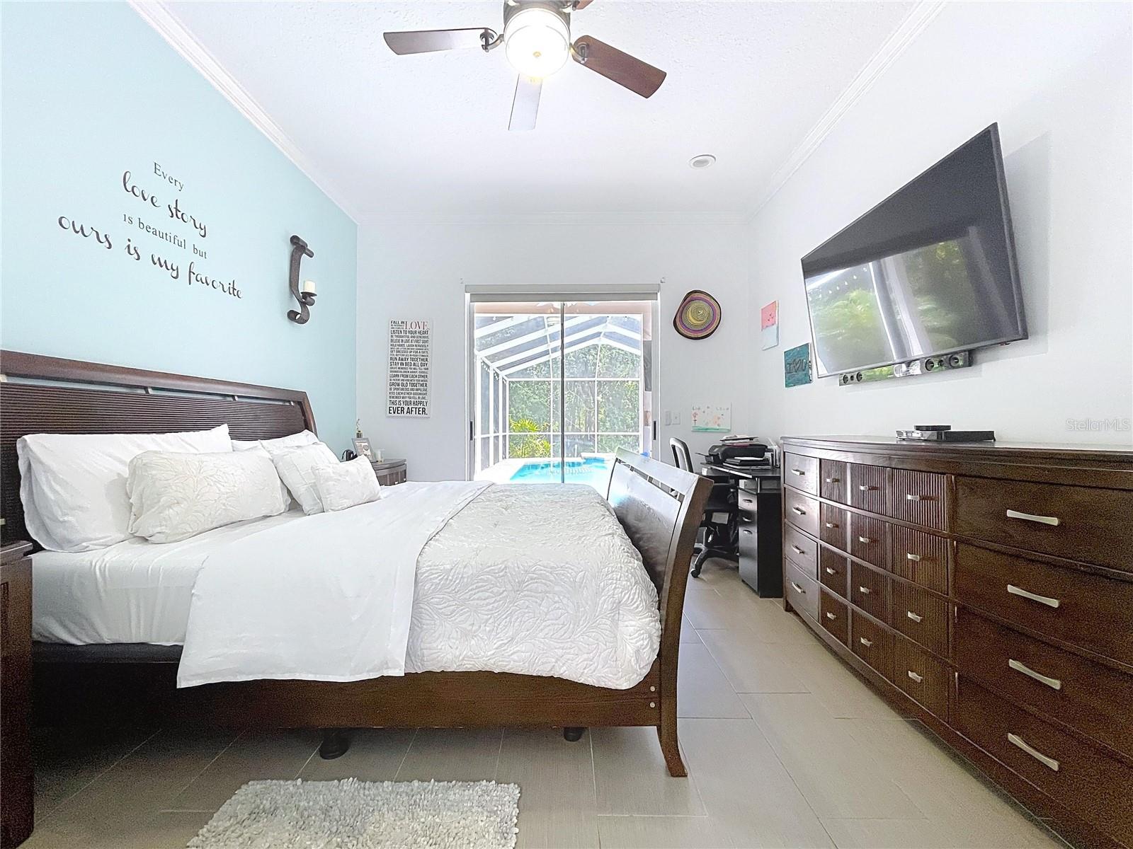 Listing photo id 35 for 10615 Chambers Drive