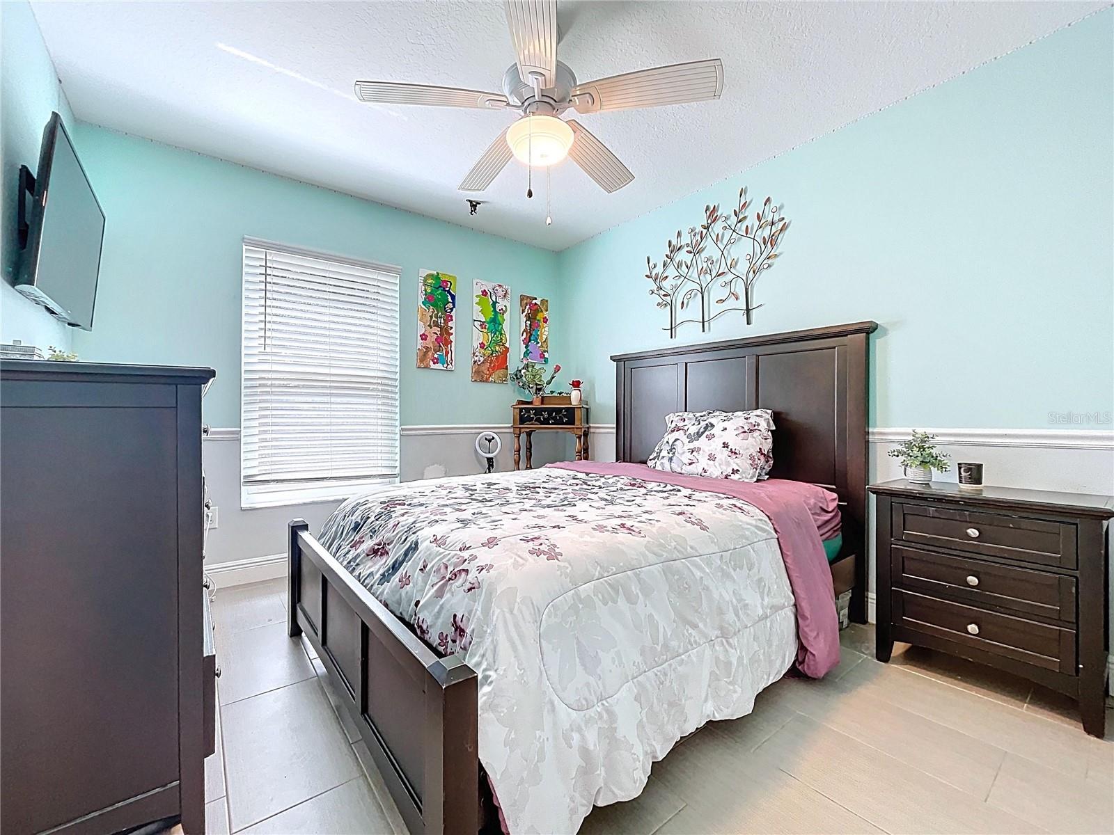 Listing photo id 54 for 10615 Chambers Drive