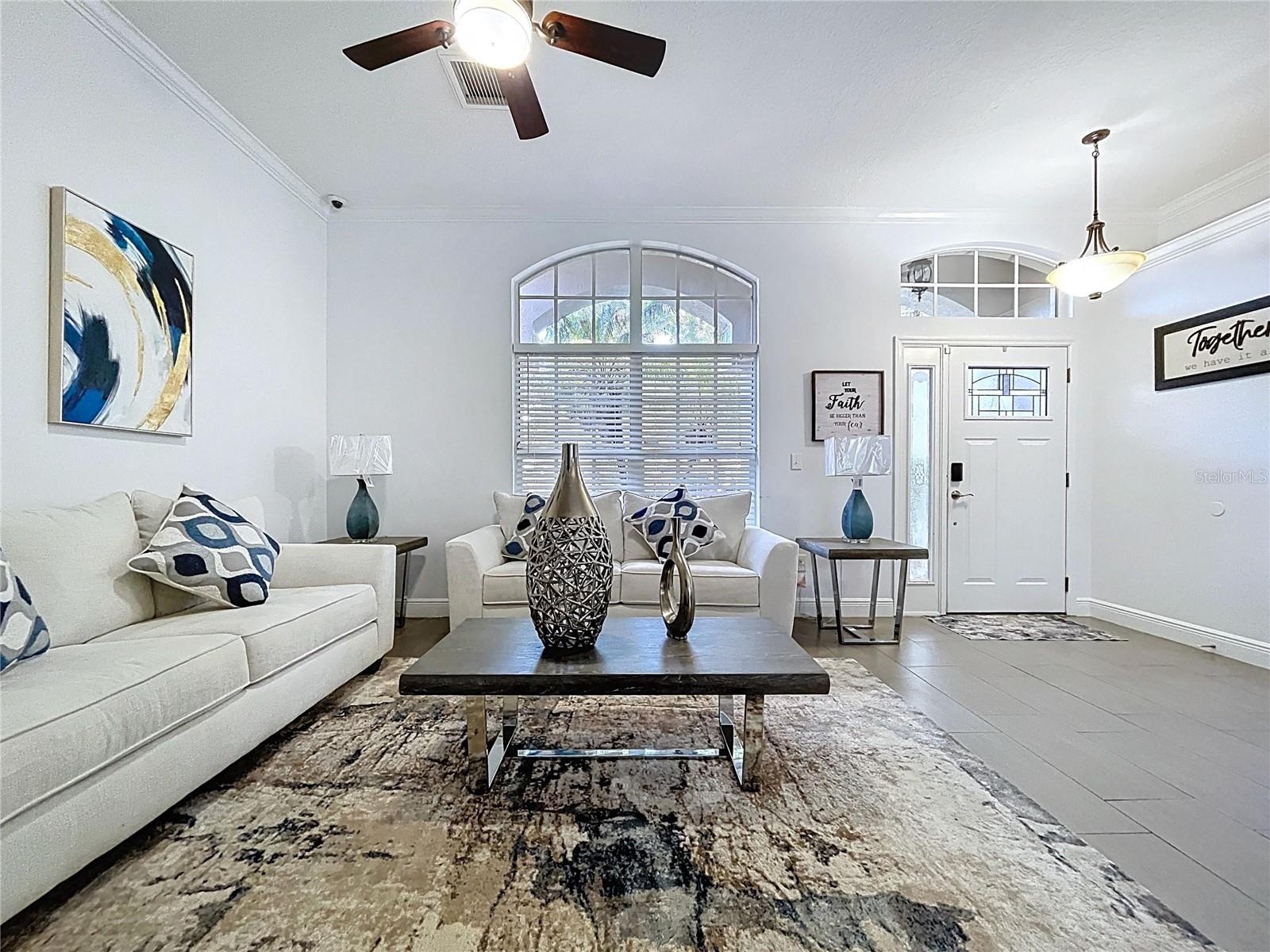 Listing photo id 5 for 10615 Chambers Drive
