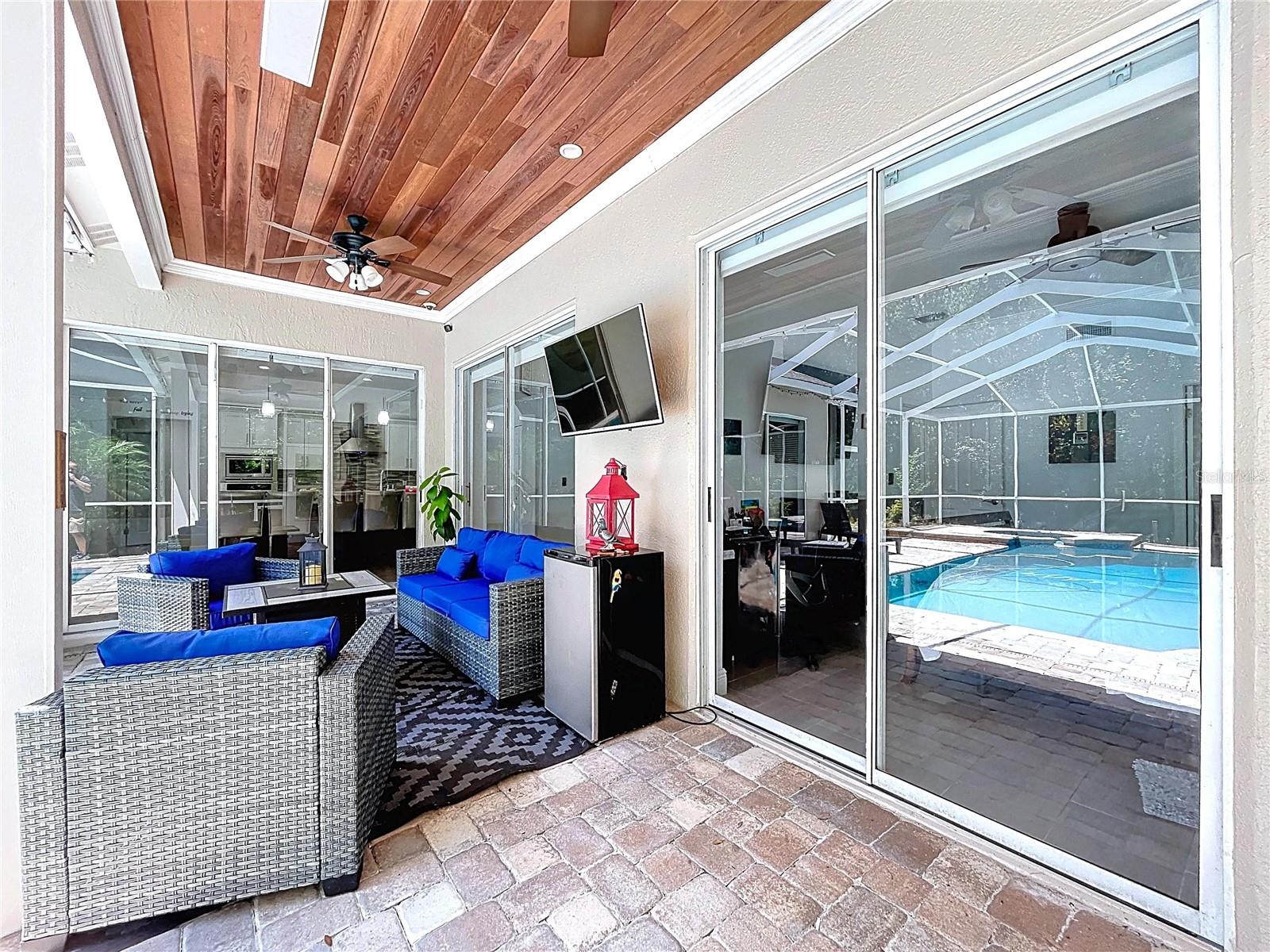 Listing photo id 68 for 10615 Chambers Drive