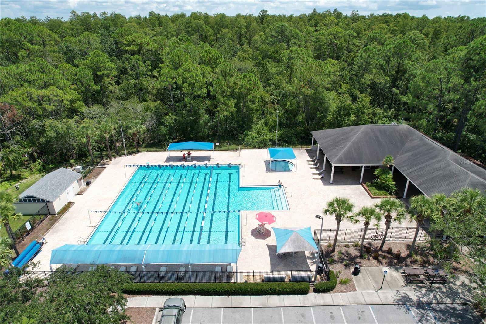 Listing photo id 78 for 10615 Chambers Drive