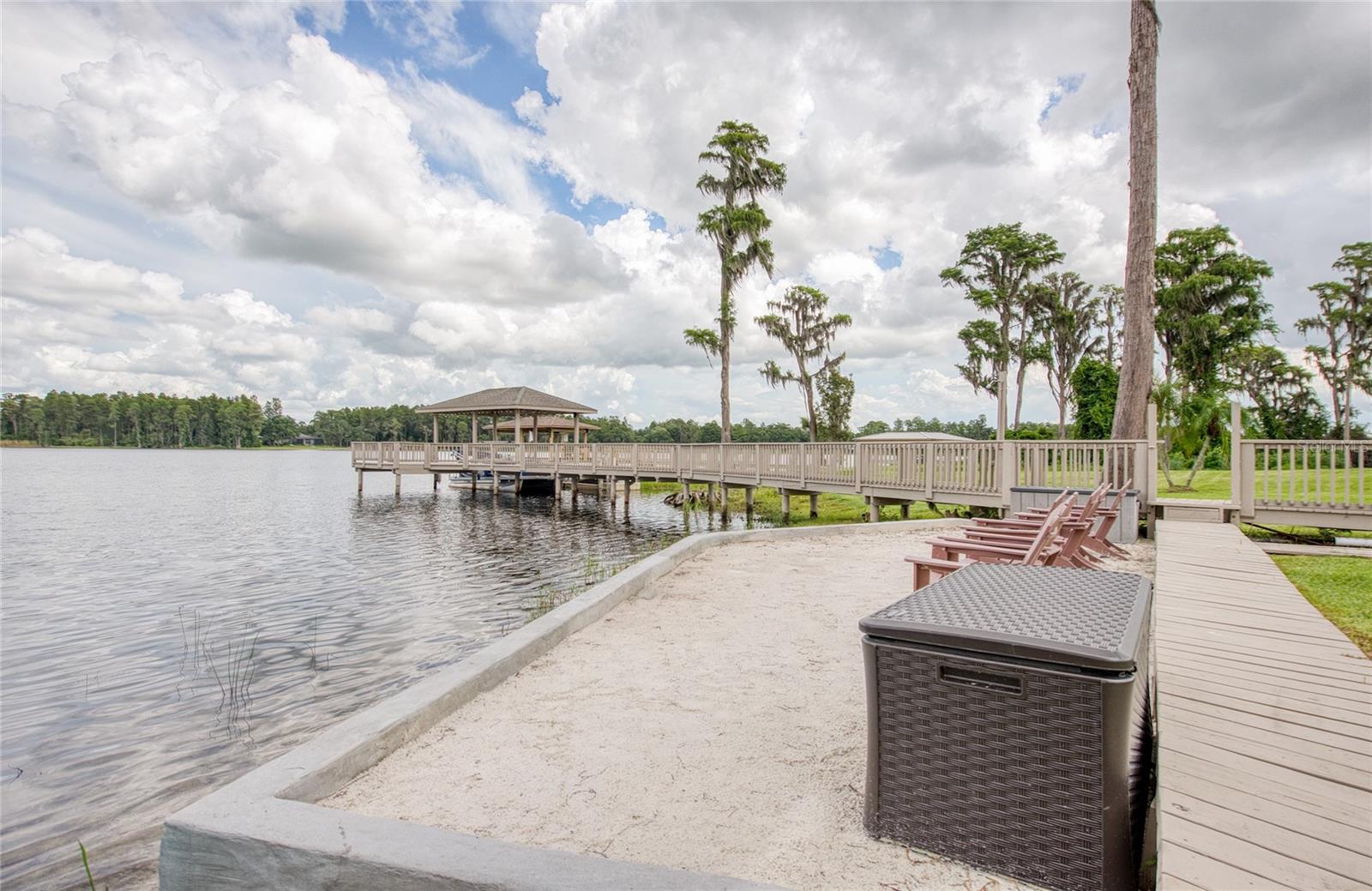Image 16 of 81 For 1312 Wyndham Lakes Drive