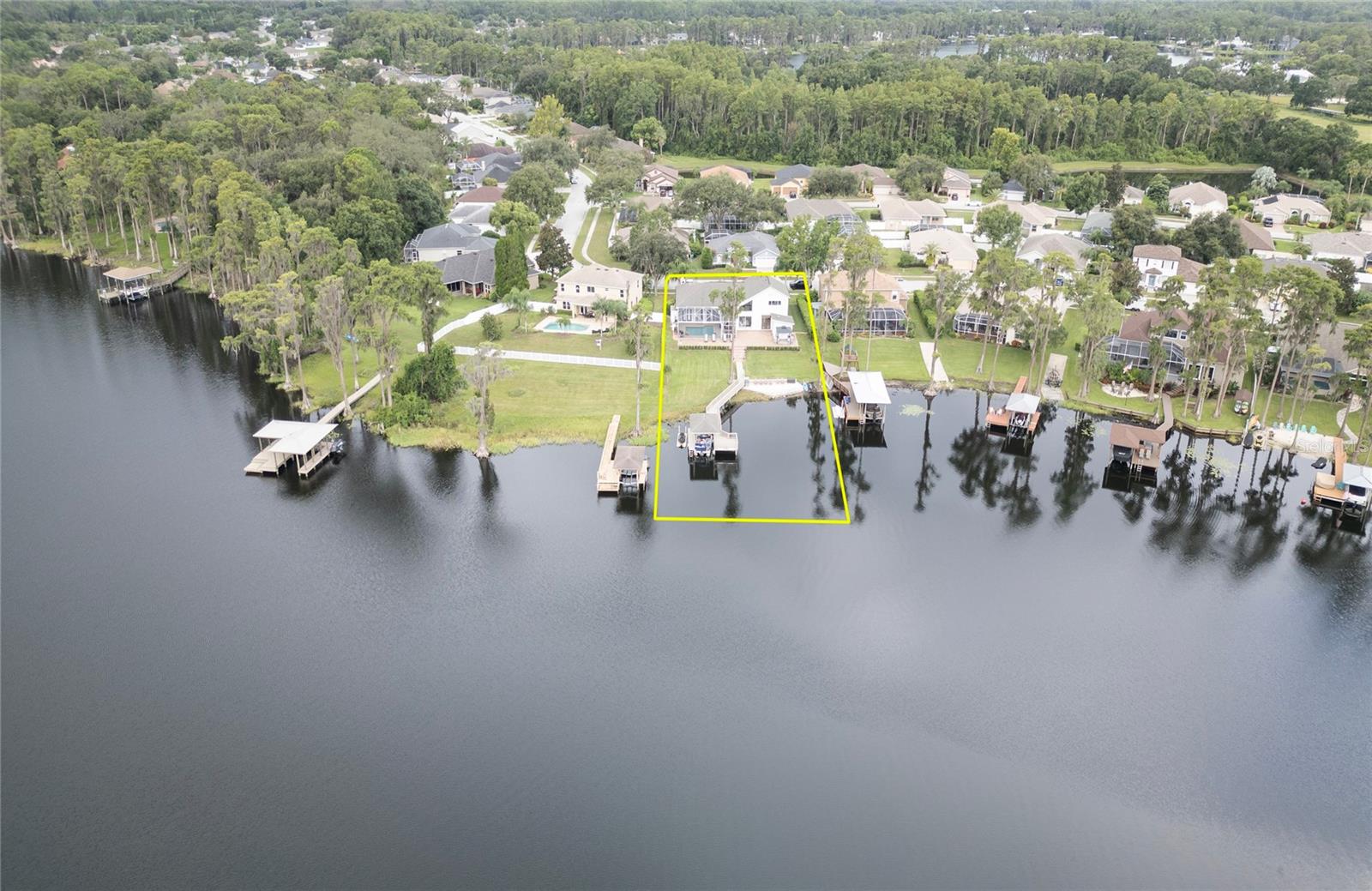 Image 41 of 81 For 1312 Wyndham Lakes Drive