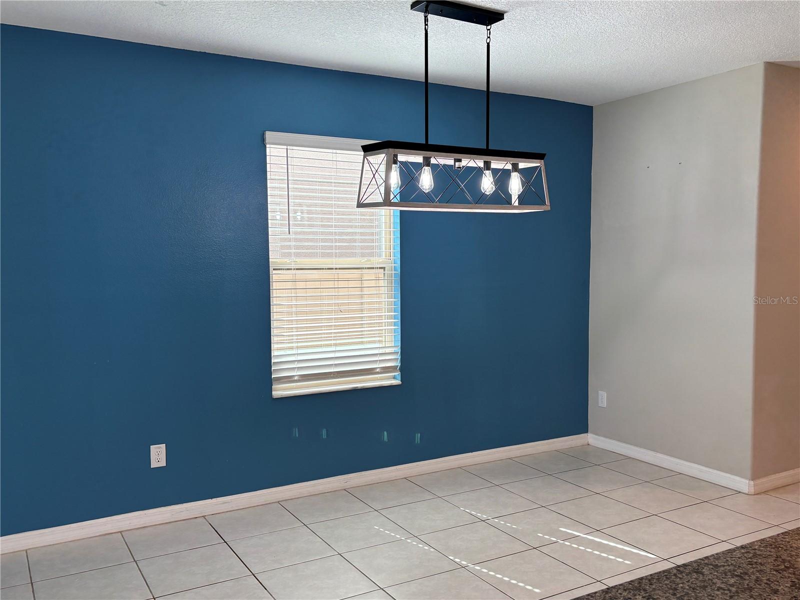 Image 10 of 32 For 6068 Apple Snail Avenue