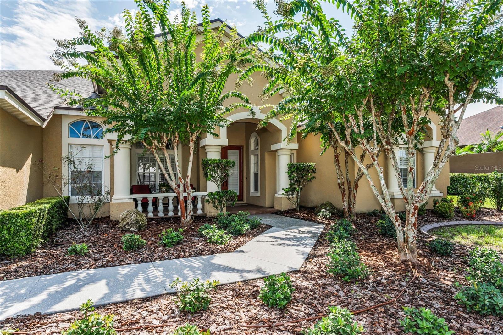 Listing photo id 1 for 1400 Lake Polo Drive
