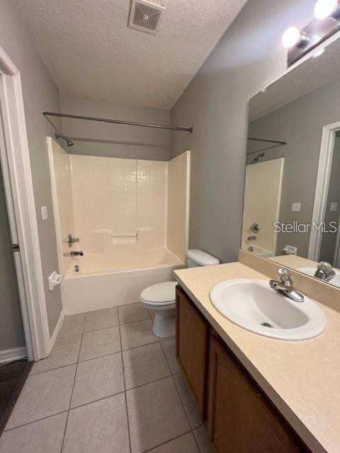 Image 5 of 10 For 6444 Cypressdale Drive 201