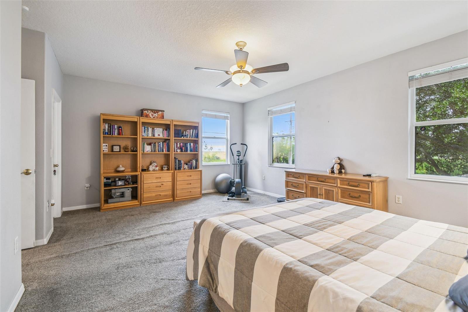 Image 24 of 42 For 1112 Andrew Aviles Circle
