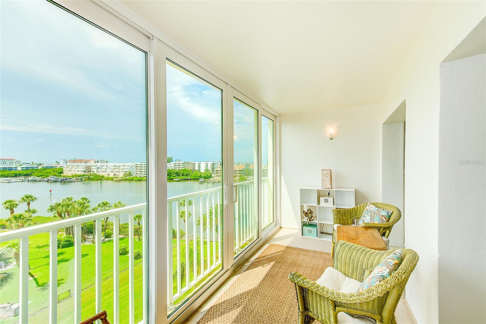Image 12 of 63 For 10216 Regal Drive 705