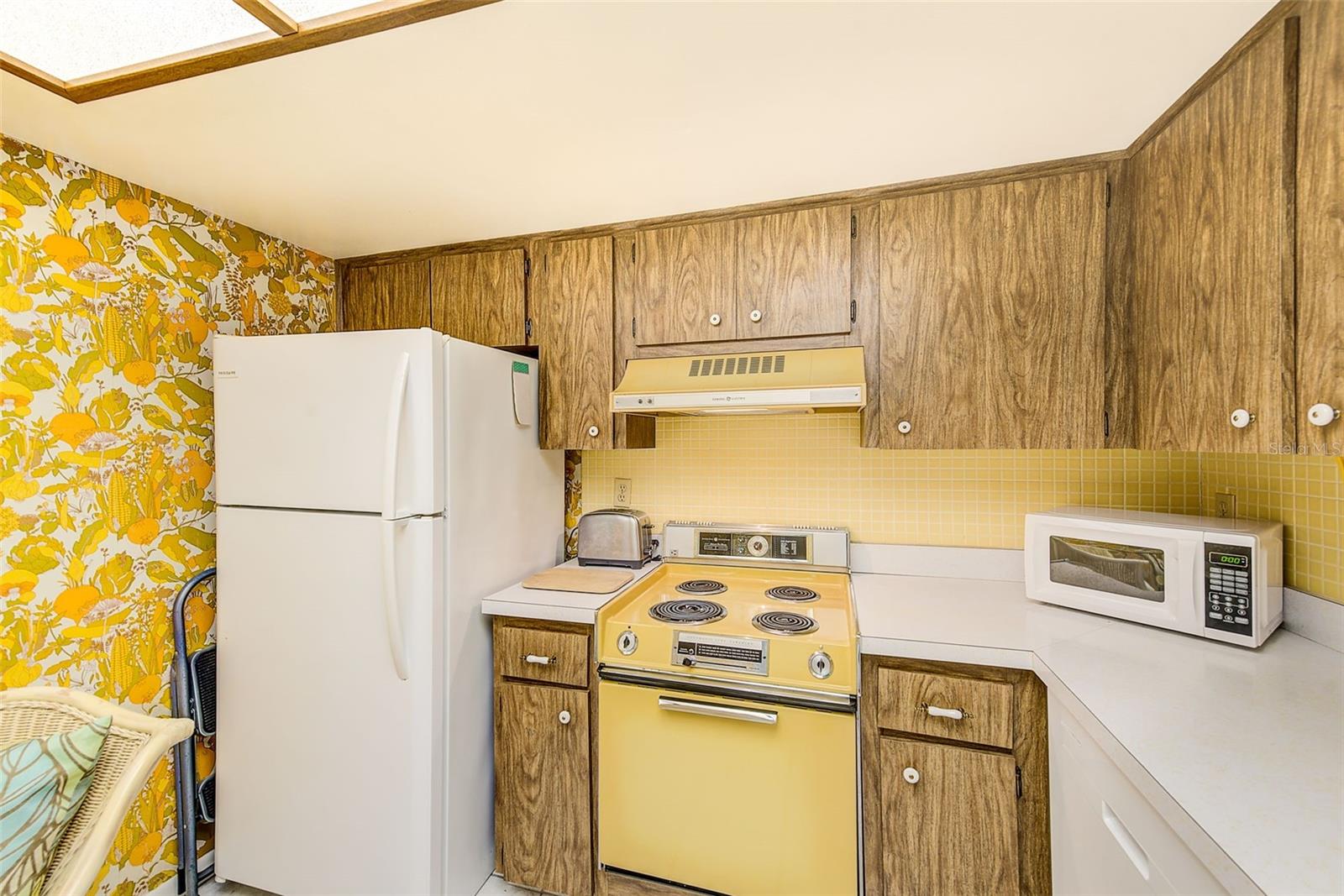 Image 31 of 63 For 10216 Regal Drive 705