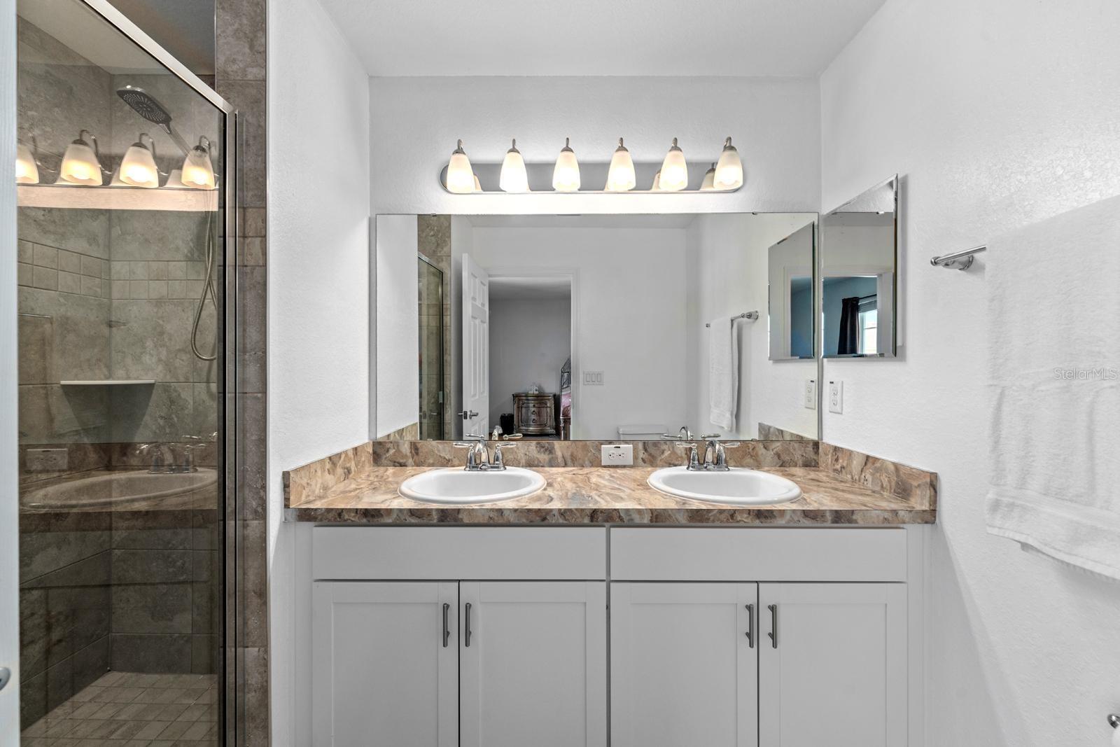 Image 17 of 34 For 13110 Sonoma Bend Place