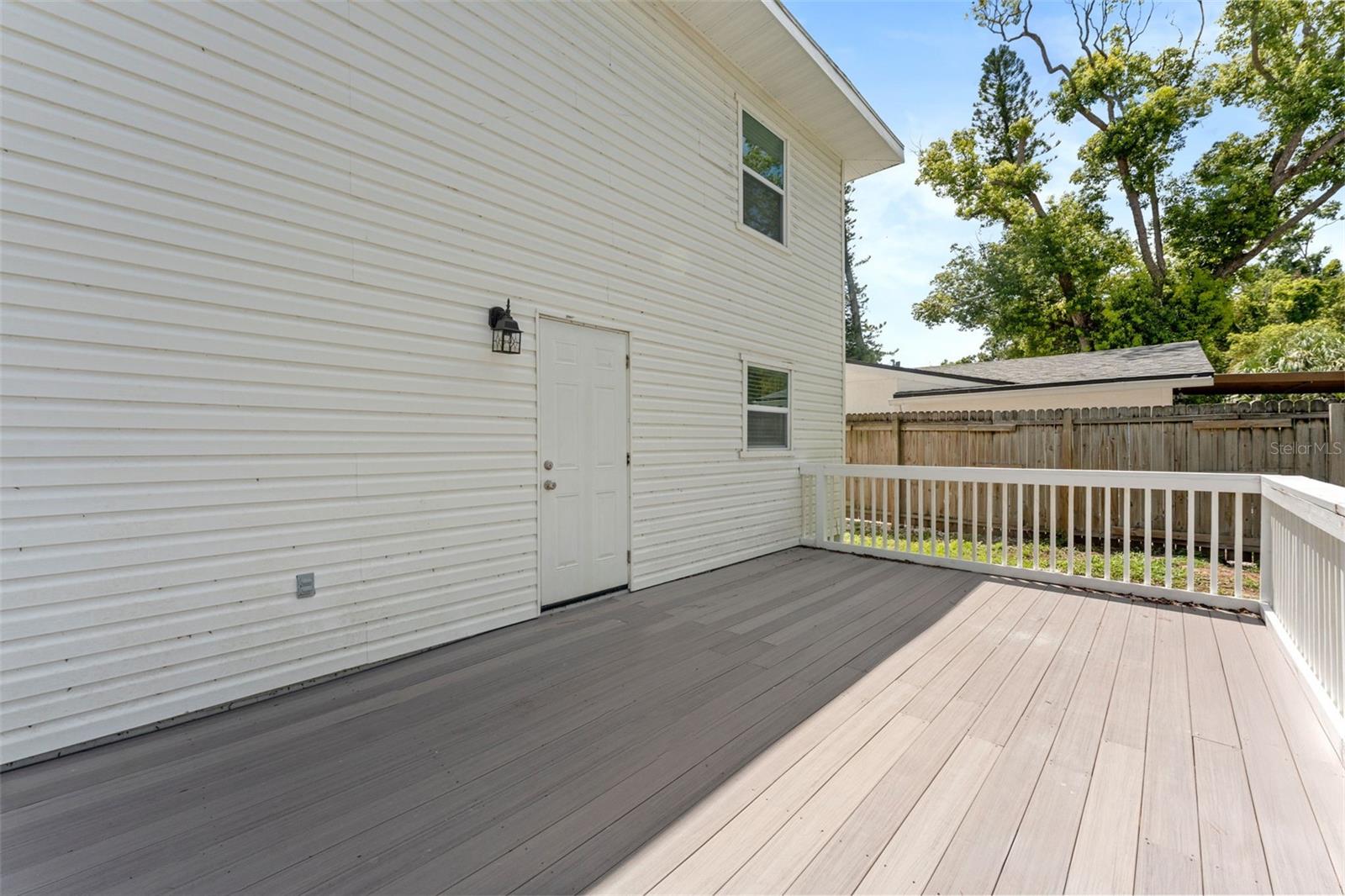 Image 22 of 34 For 5105 Tangerine Avenue S