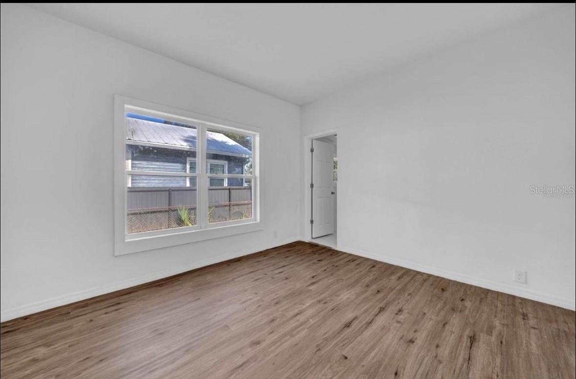 Image 8 of 13 For 3105 17th Street