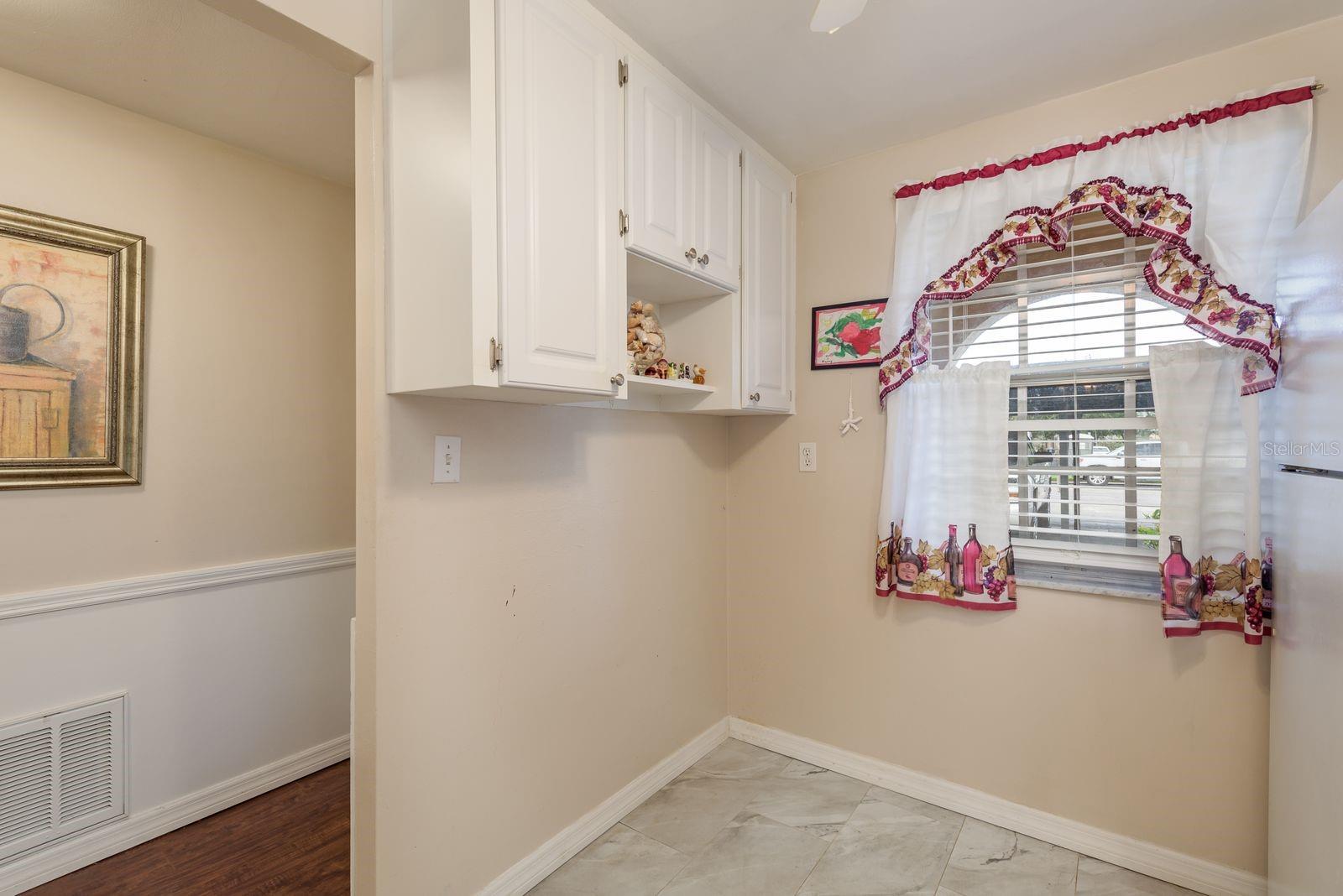 Image 14 of 28 For 4408 Rustic Drive