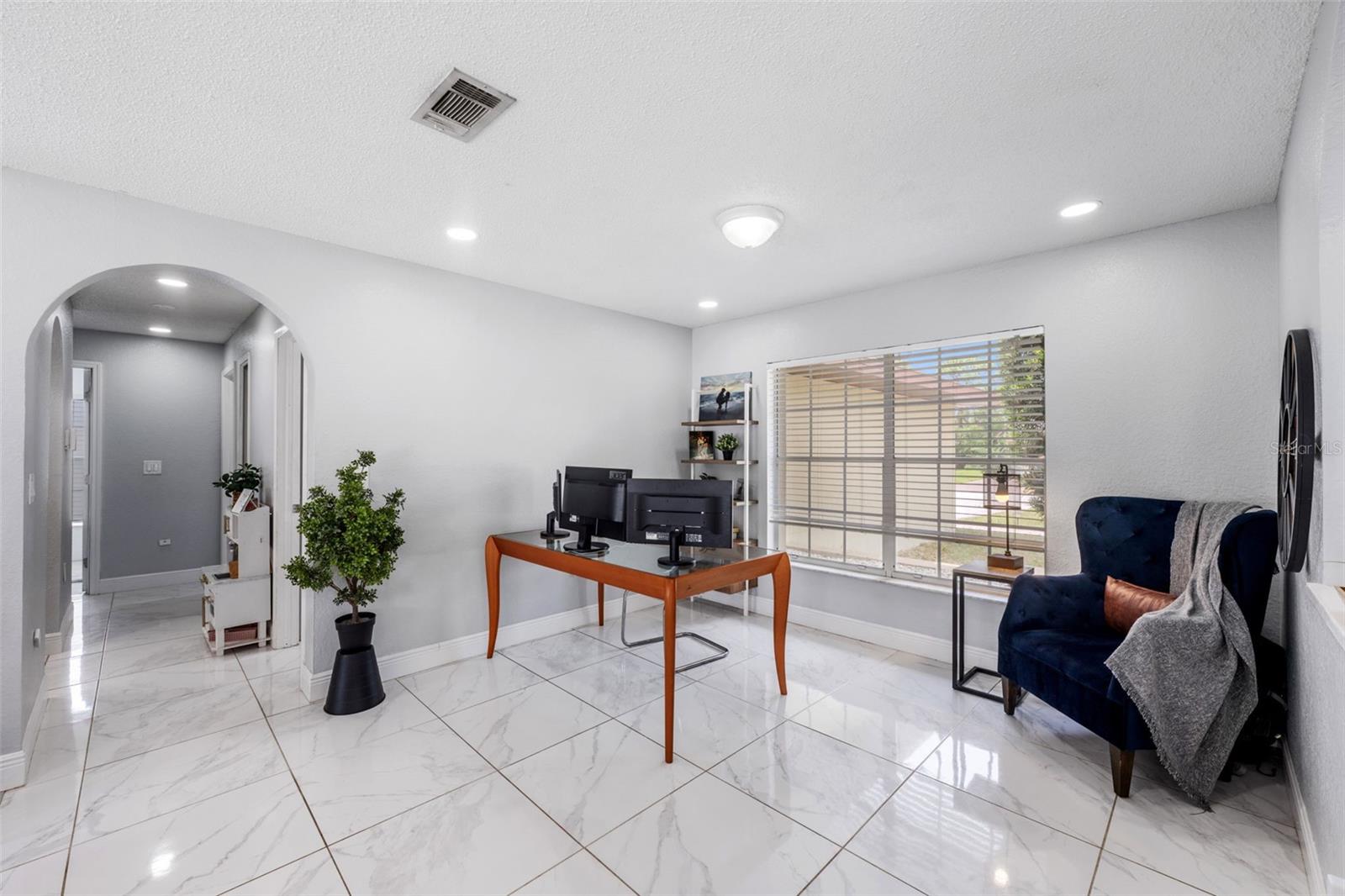 Image 7 of 41 For 7812 Sylvan Drive