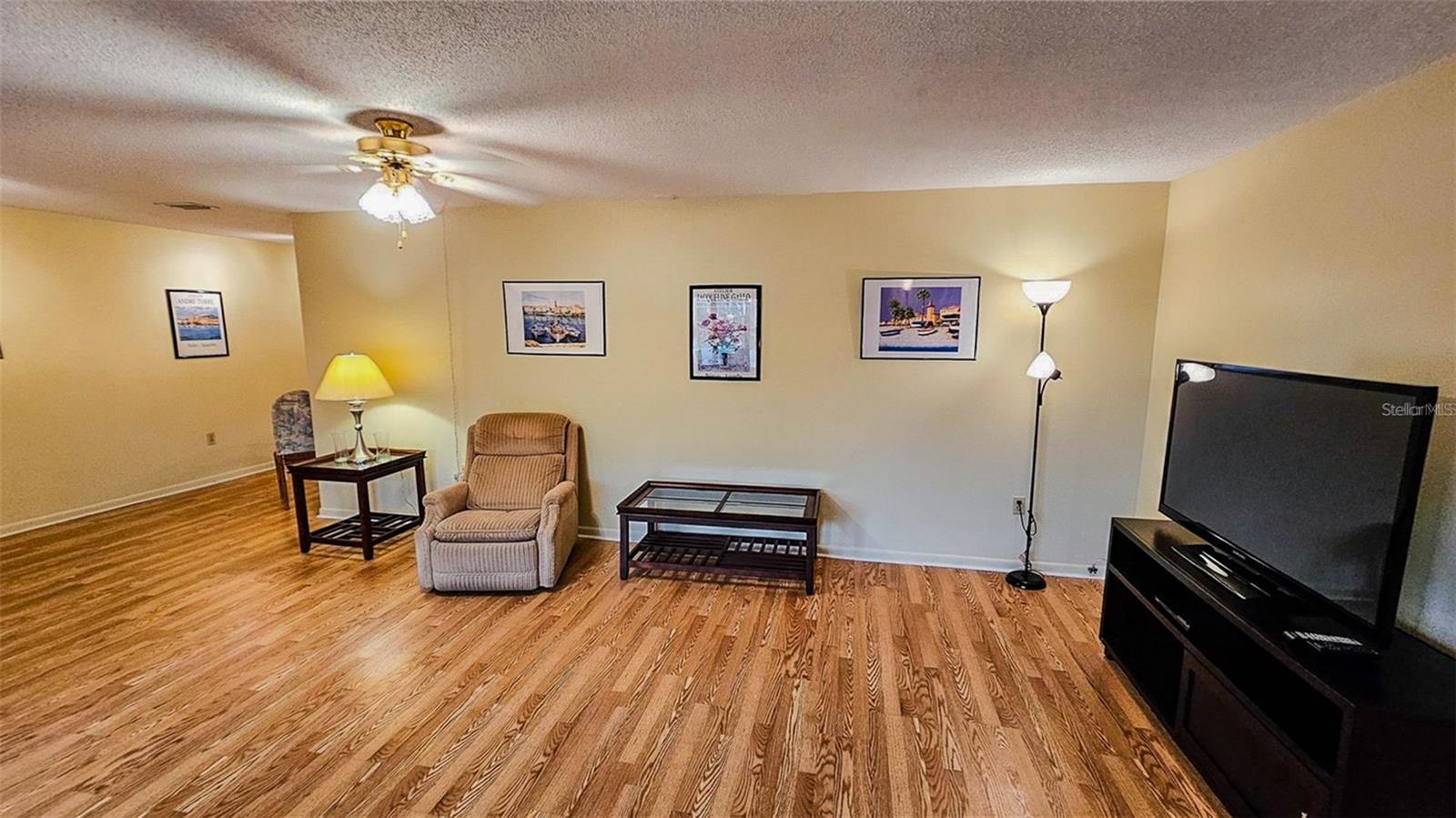 Image 12 of 72 For 5660 80th Street N A303