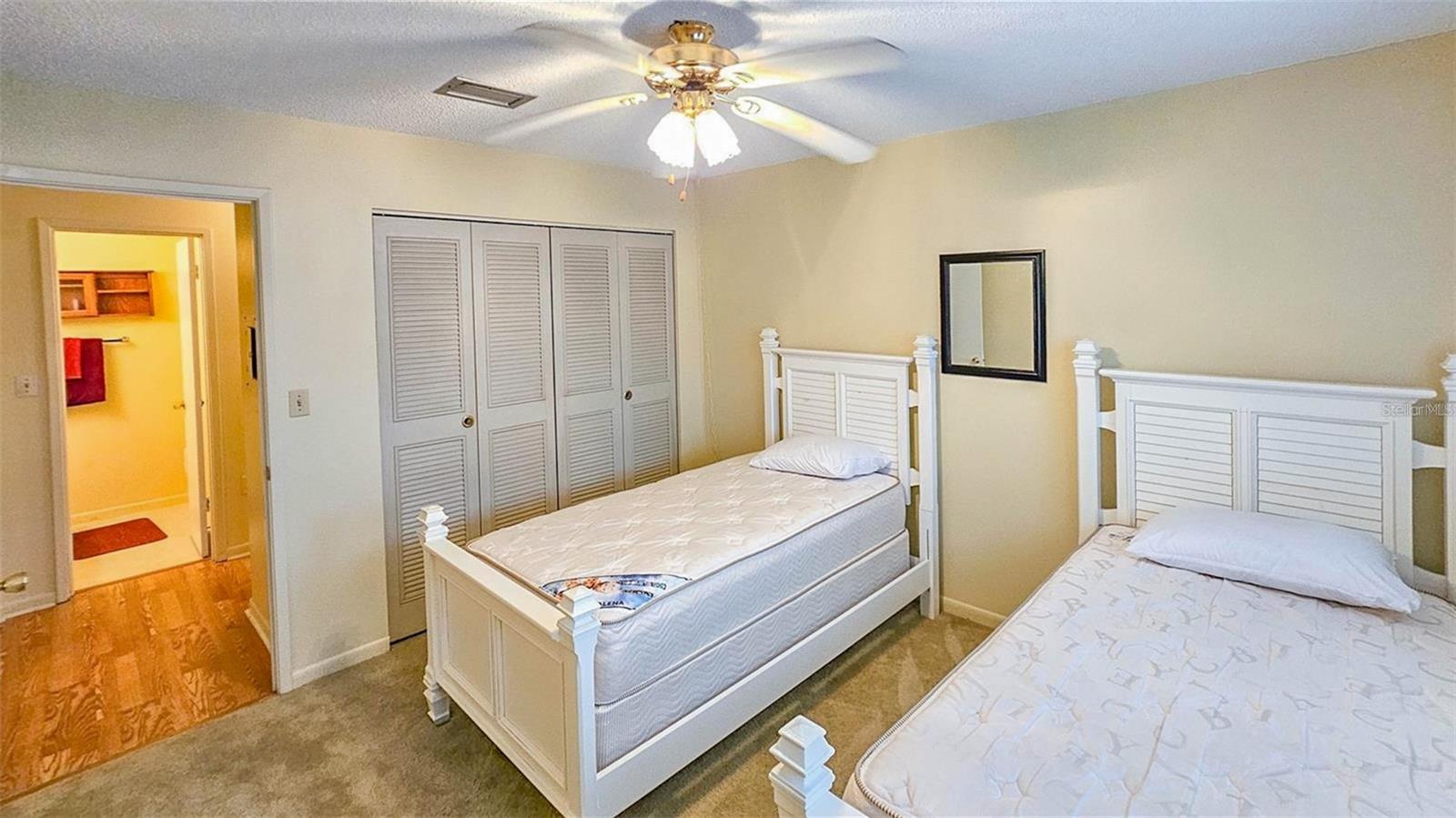 Image 21 of 72 For 5660 80th Street N A303