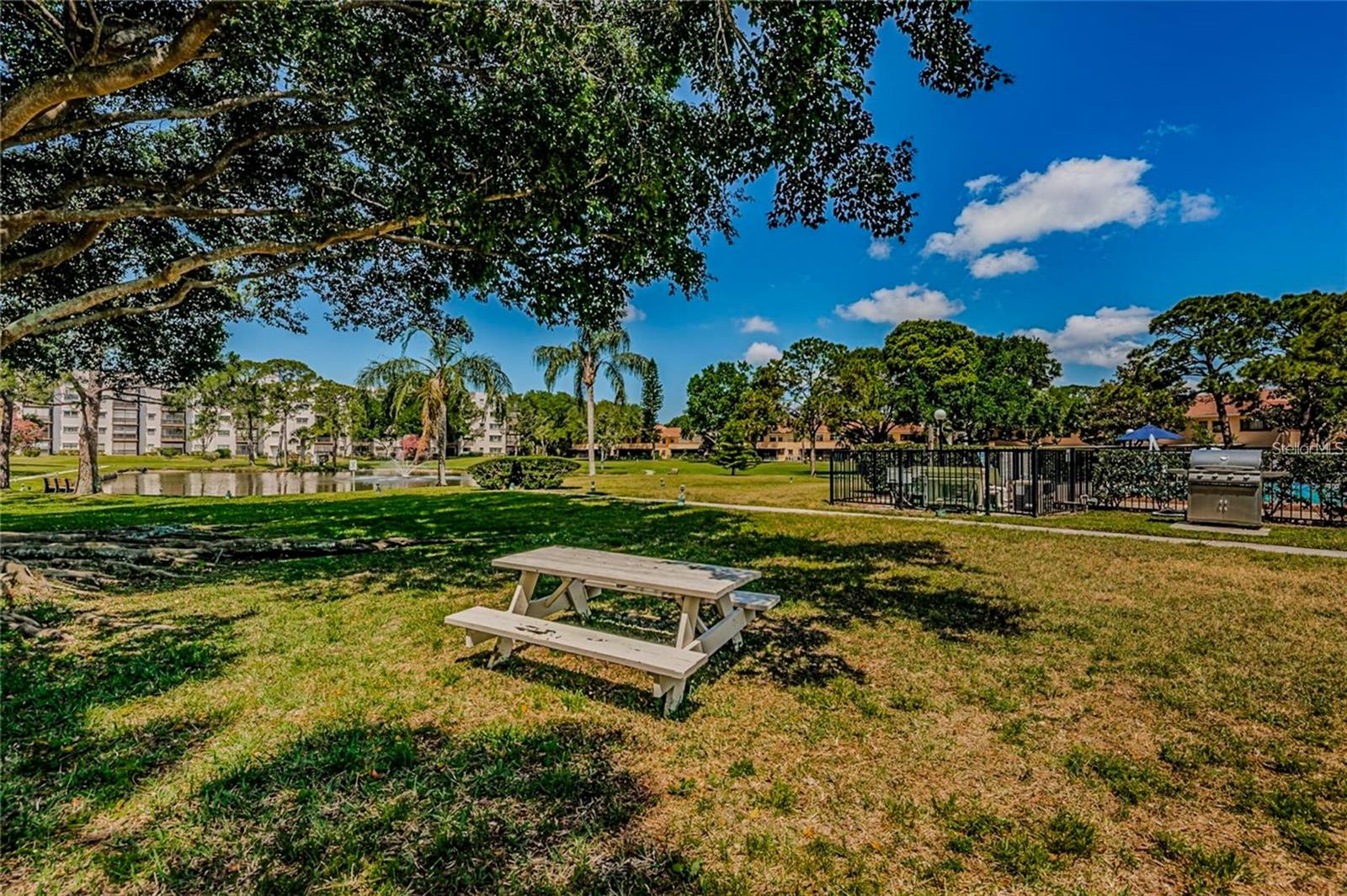 Image 37 of 72 For 5660 80th Street N A303