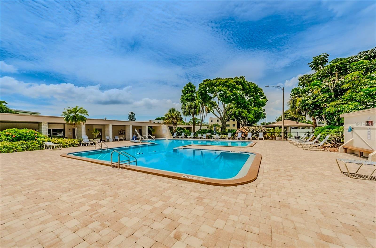Image 68 of 72 For 5660 80th Street N A303