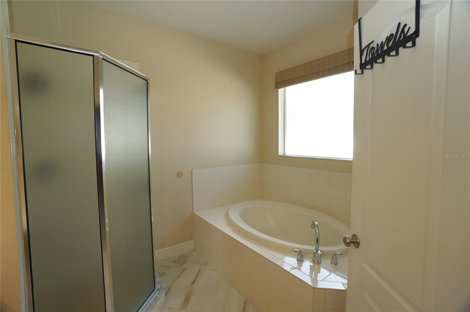 Image 14 of 26 For 1603 White Dove Court