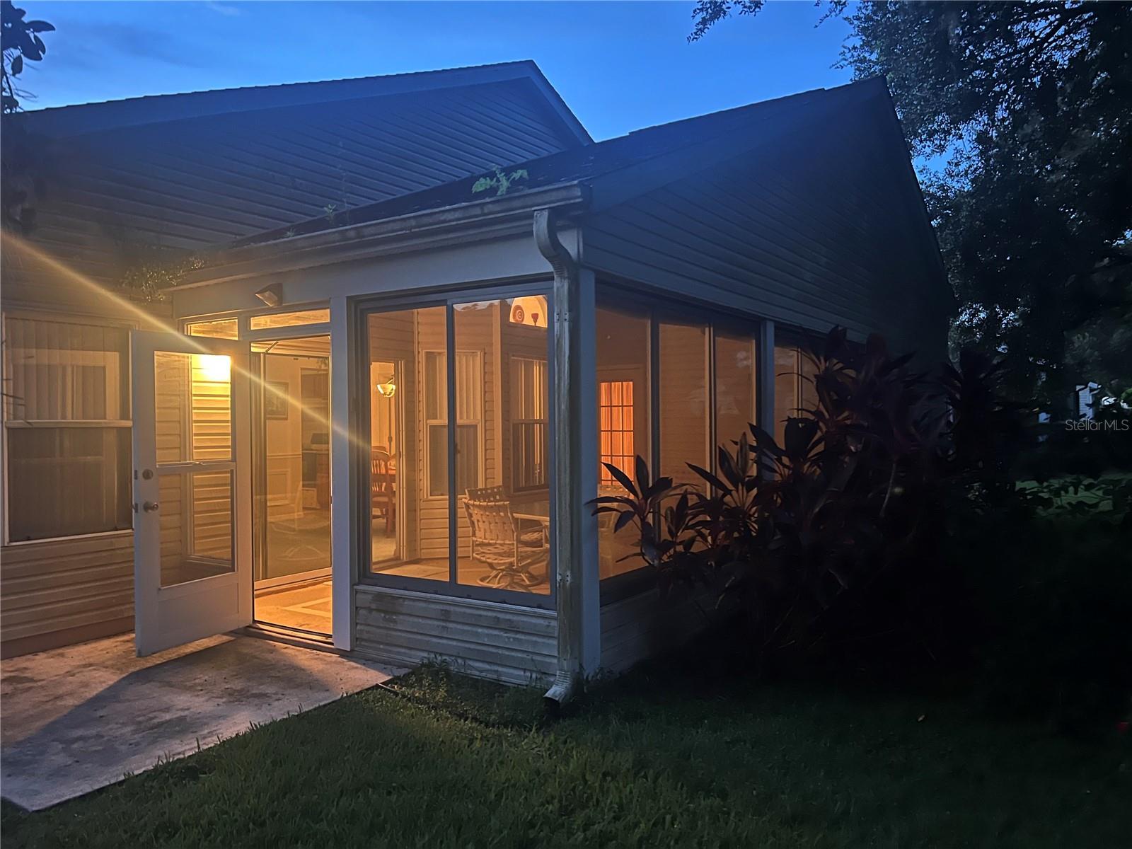 Image 19 of 19 For 25447 Crestwater Drive