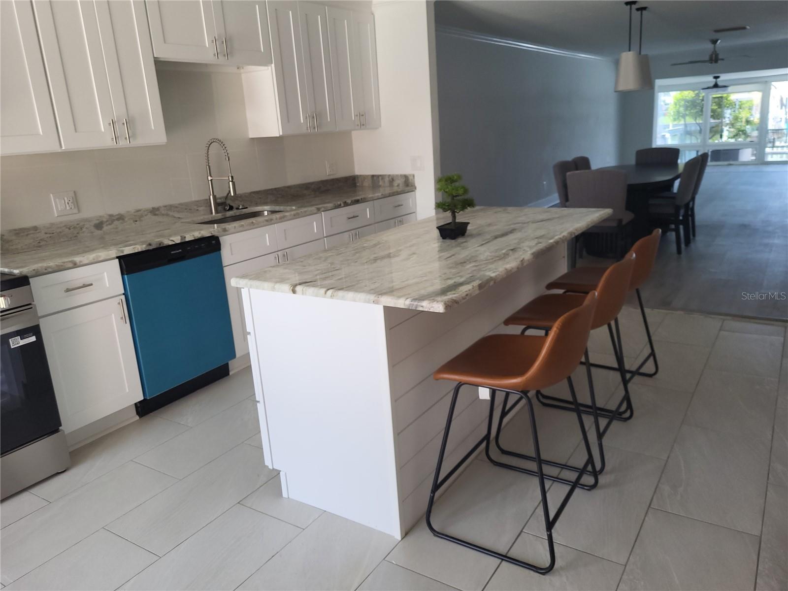 Image 11 of 34 For 555 Boca Ciega Point Boulevard S 1401