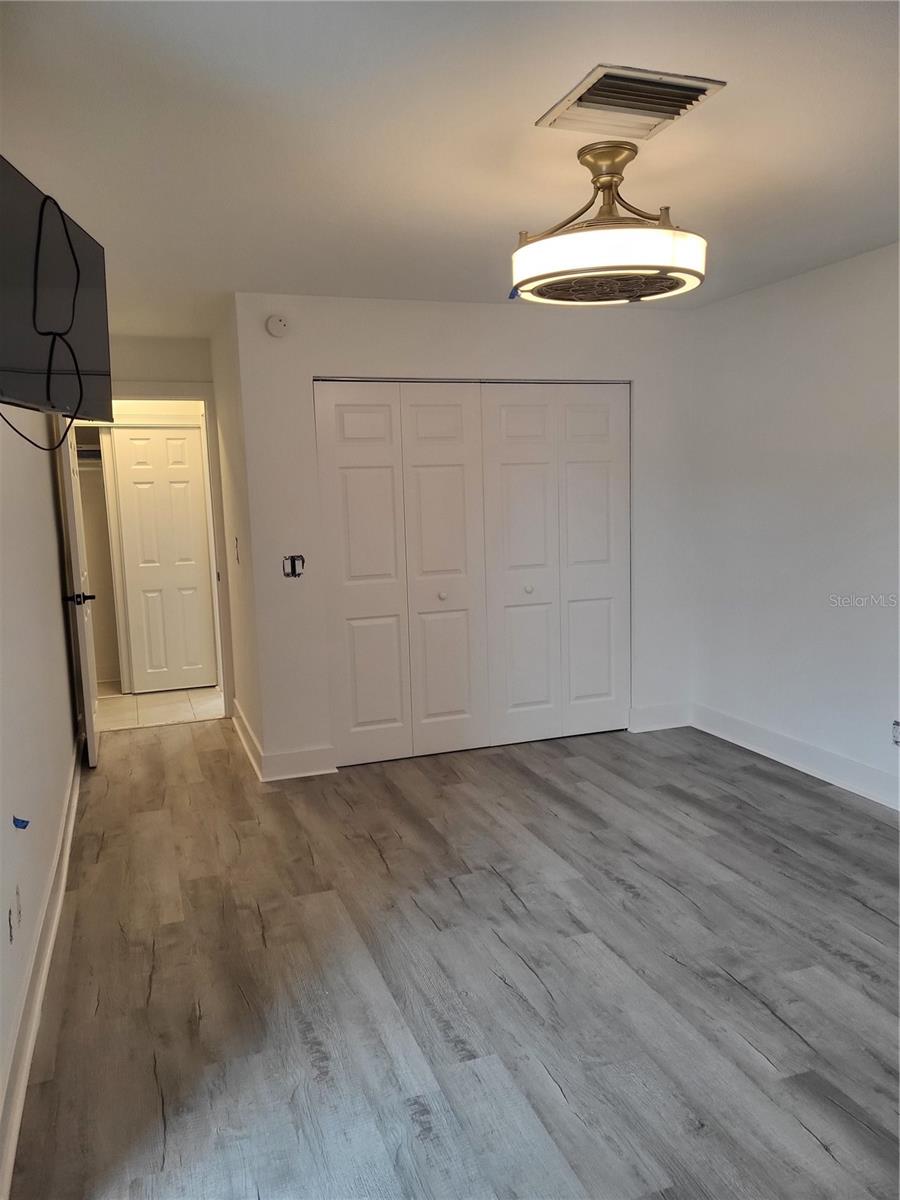 Image 25 of 34 For 555 Boca Ciega Point Boulevard S 1401