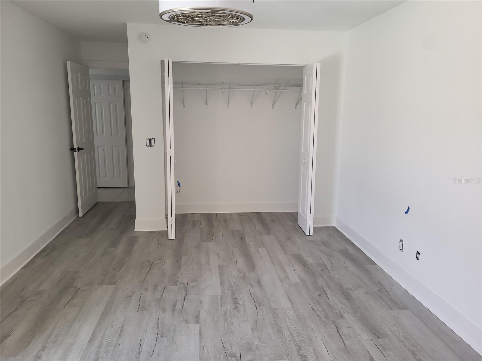 Image 26 of 34 For 555 Boca Ciega Point Boulevard S 1401