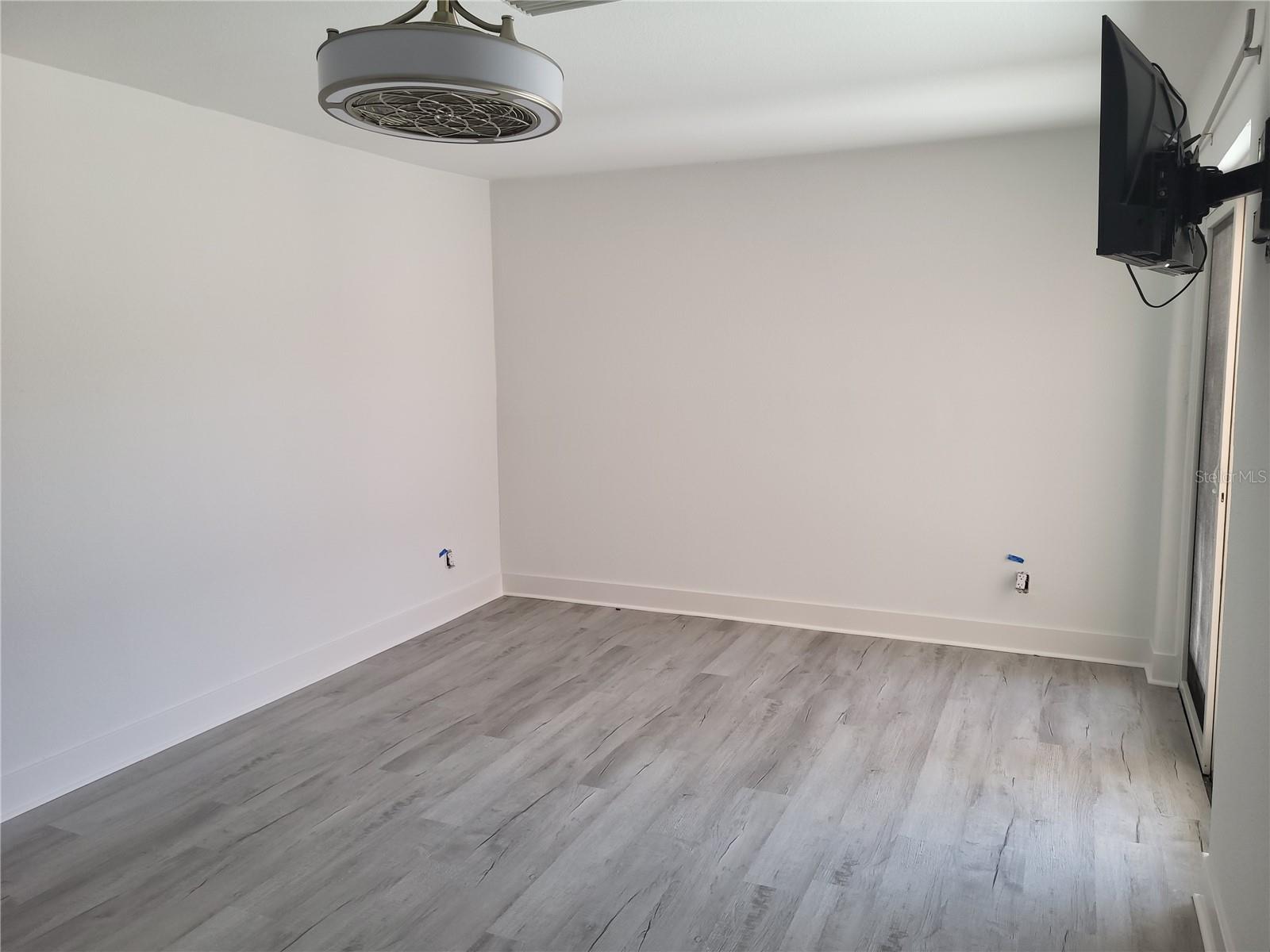 Image 27 of 34 For 555 Boca Ciega Point Boulevard S 1401