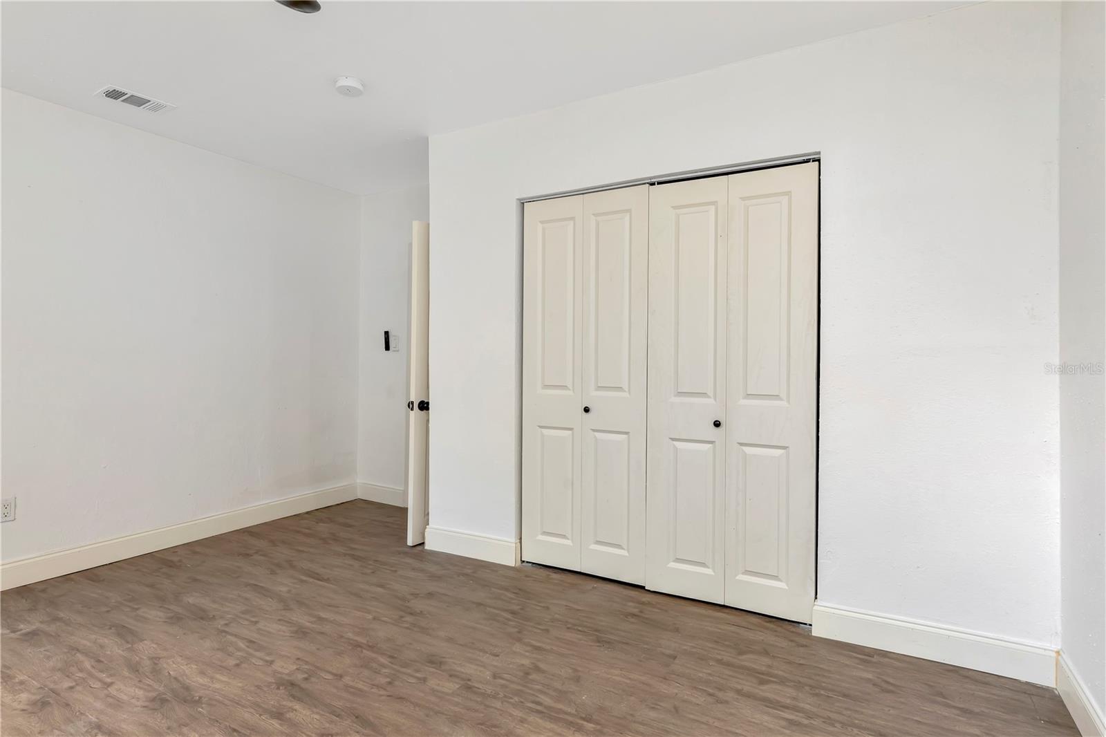 Image 20 of 43 For 2714 36th Avenue N