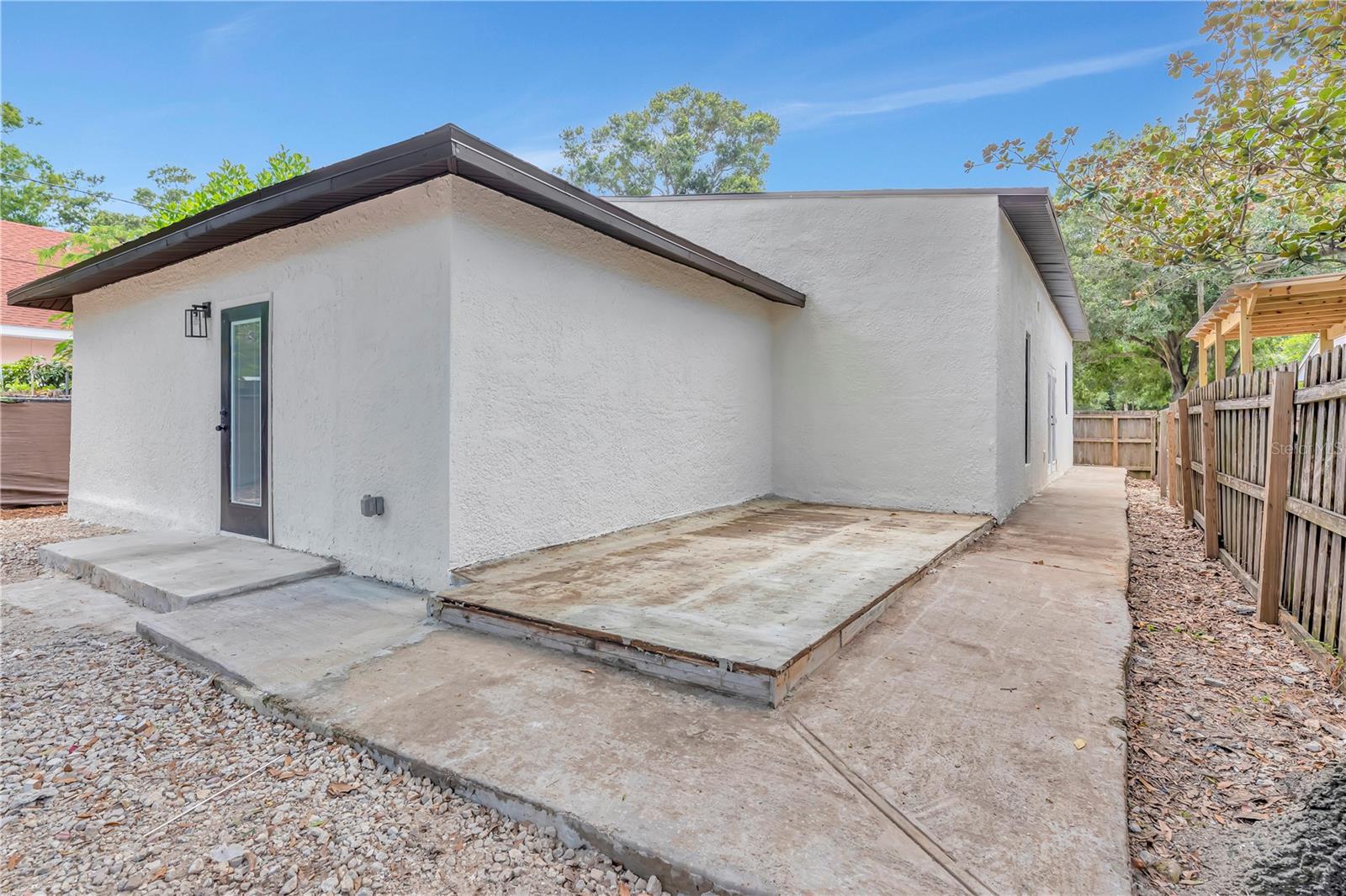Image 29 of 43 For 2714 36th Avenue N
