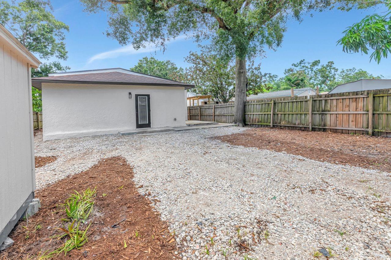 Image 31 of 43 For 2714 36th Avenue N