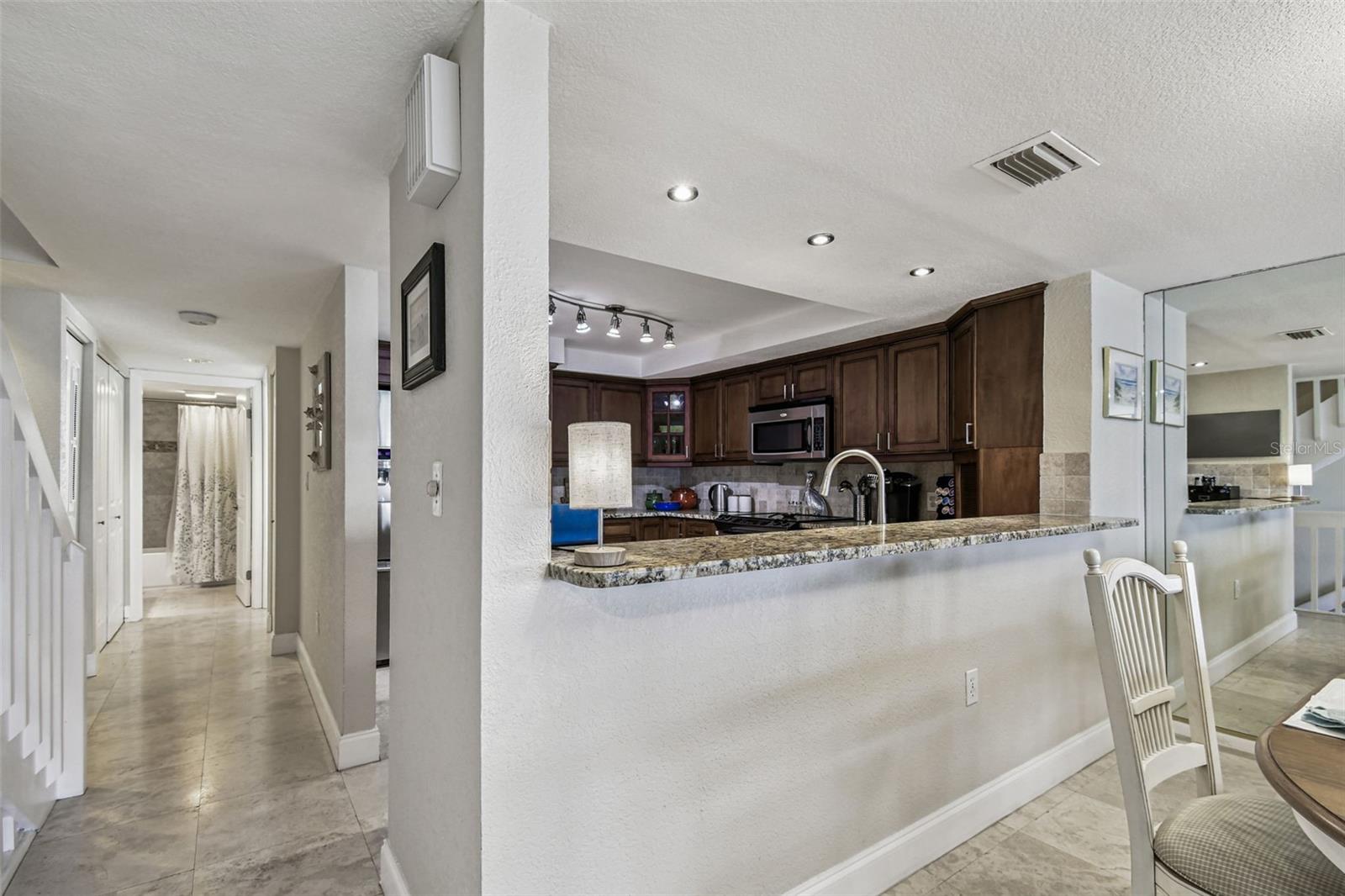 Image 15 of 49 For 127 1st Street E 103