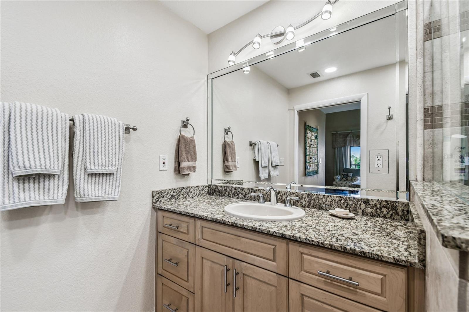 Image 21 of 49 For 127 1st Street E 103