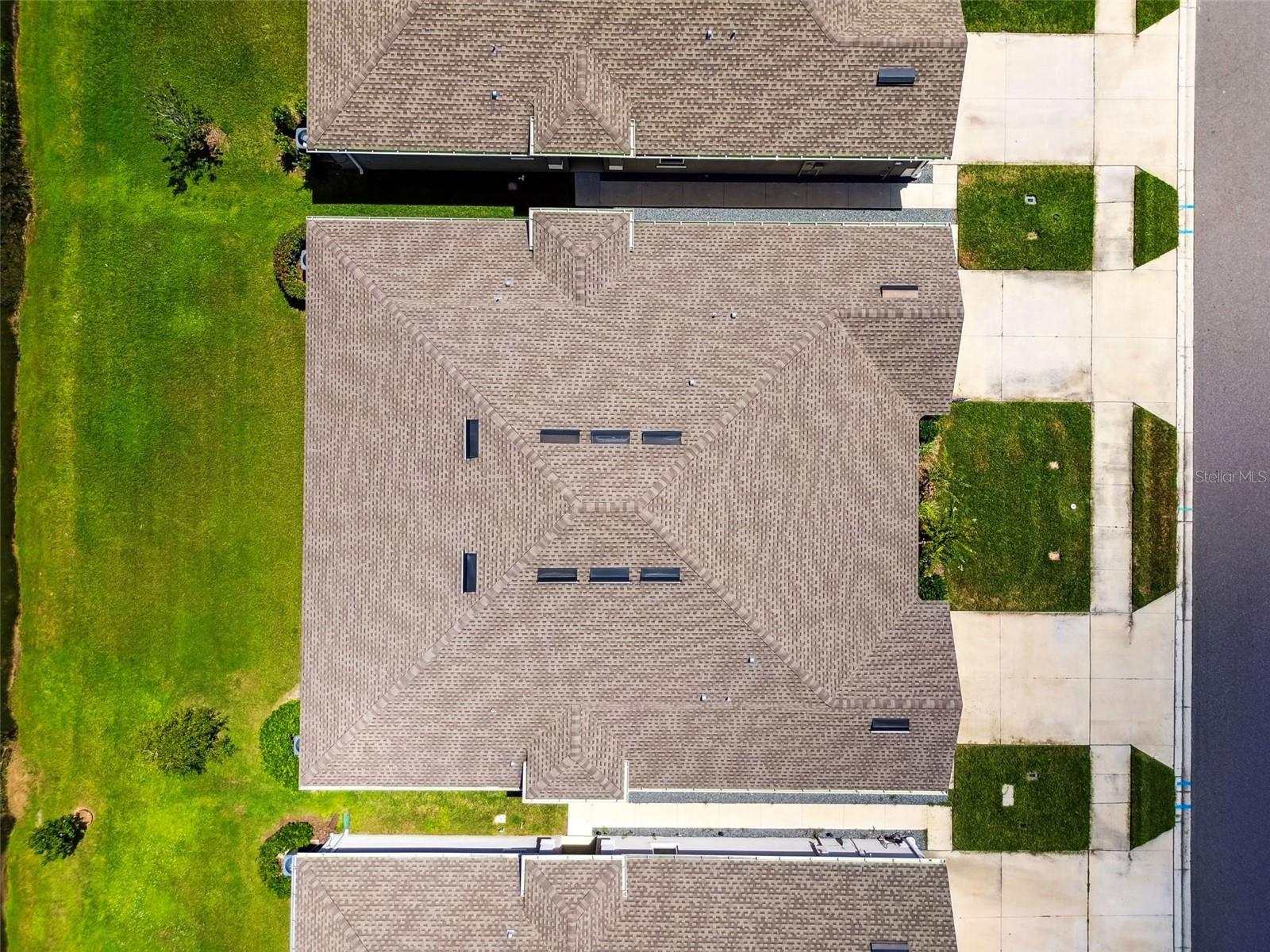 Image 16 of 25 For 17784 Turning Leaf Circle