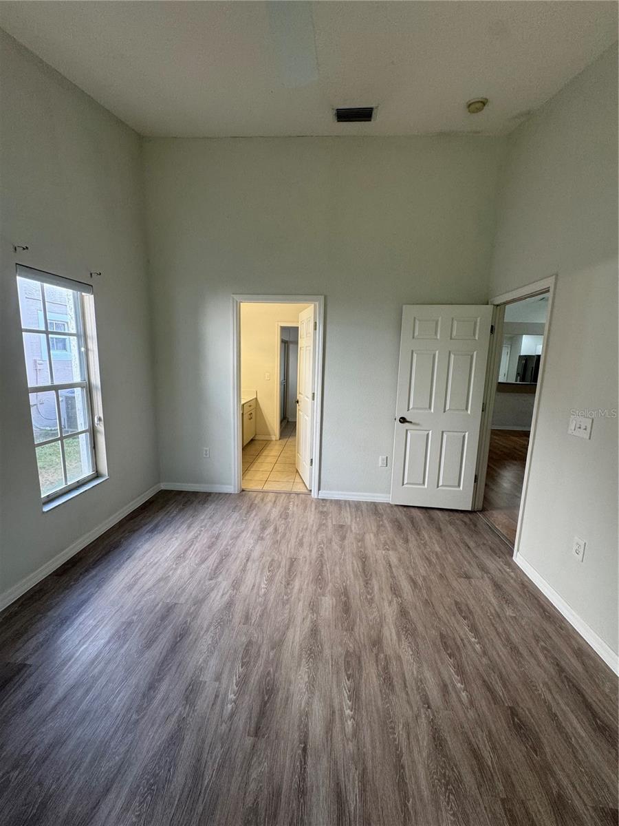Image 16 of 33 For 35244 Whispering Pines Drive