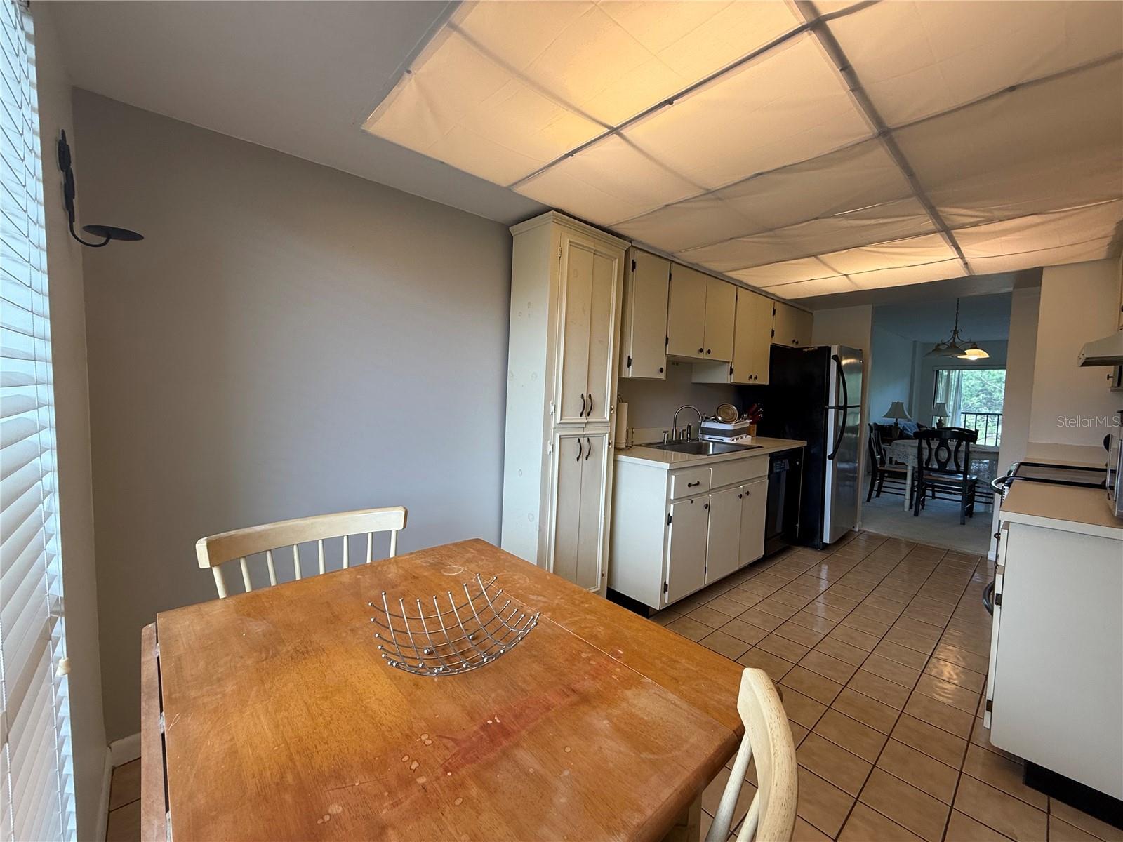 Image 14 of 15 For 2700 Cove Cay Drive 1-3e